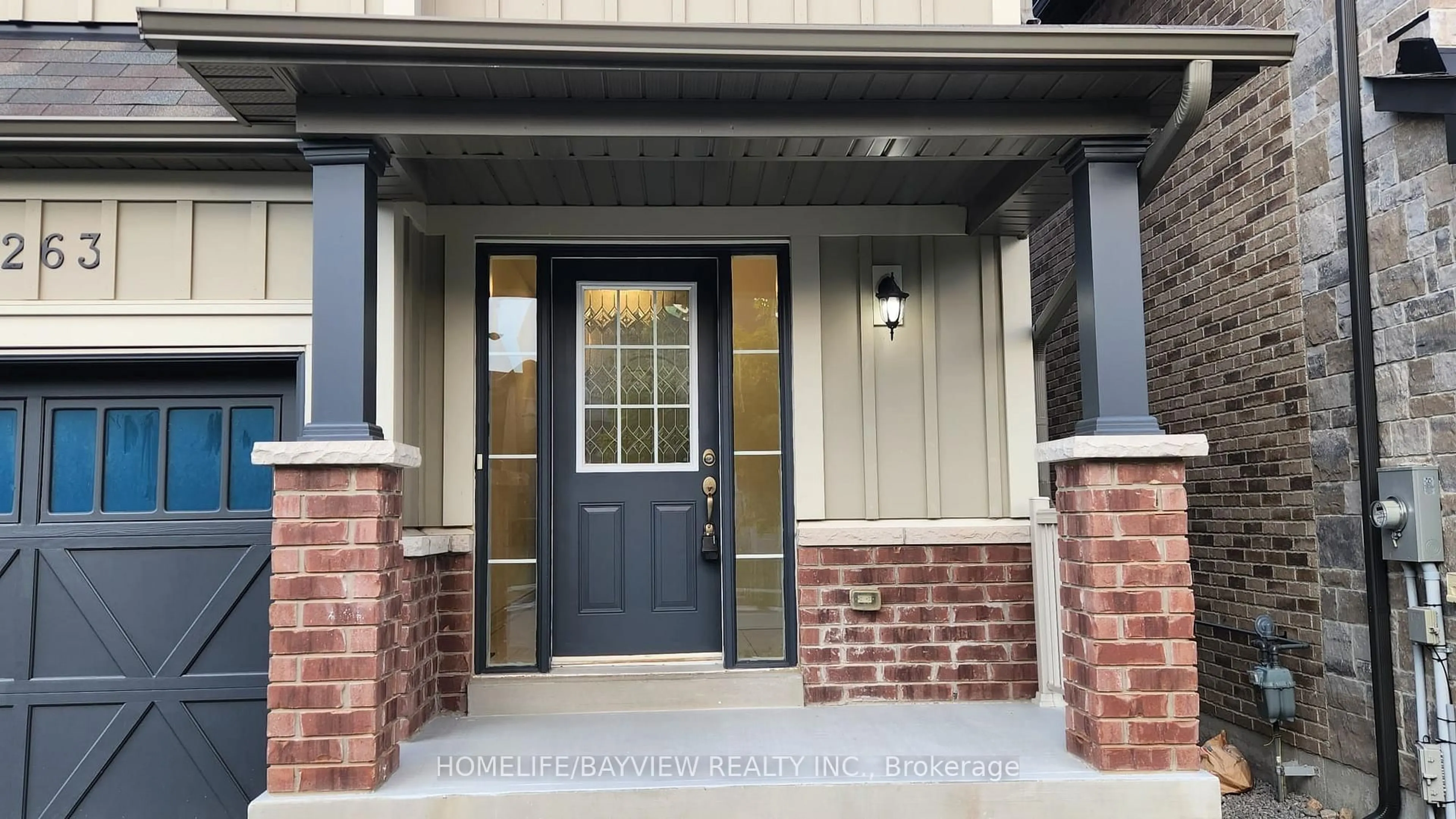 Indoor entryway for 1263 Peelar Cres, Innisfil Ontario L0L 1W0