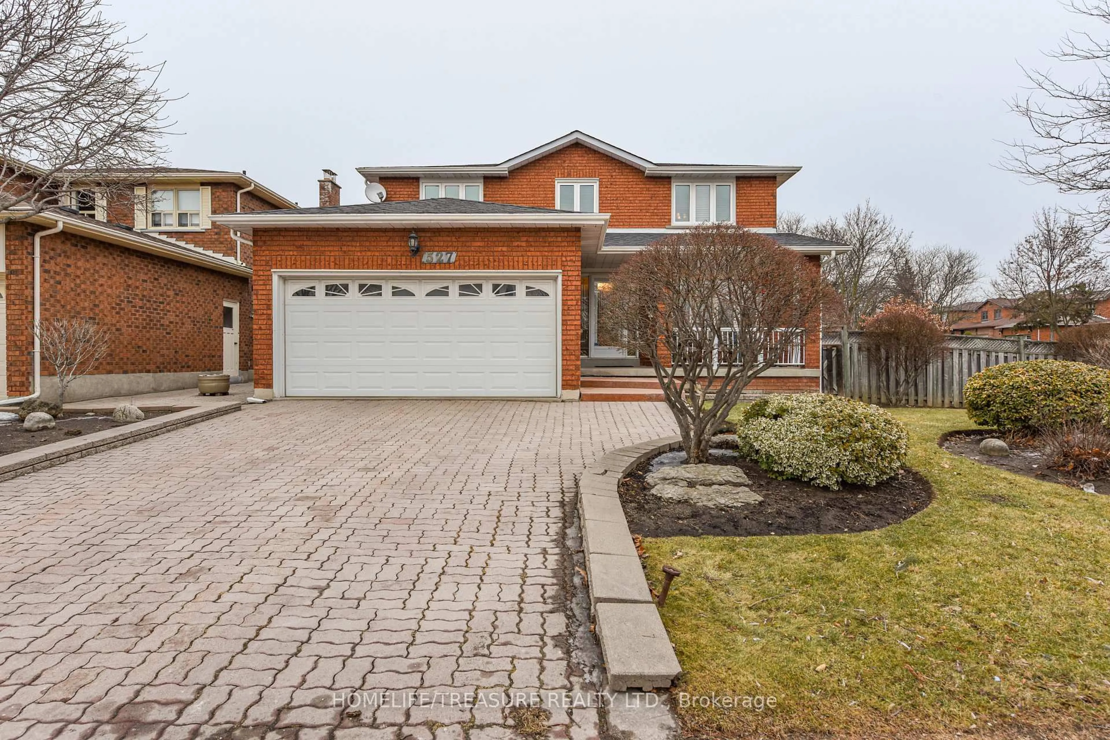 Home with brick exterior material, street for 527 ABERDEEN Ave, Vaughan Ontario L4L 5J5