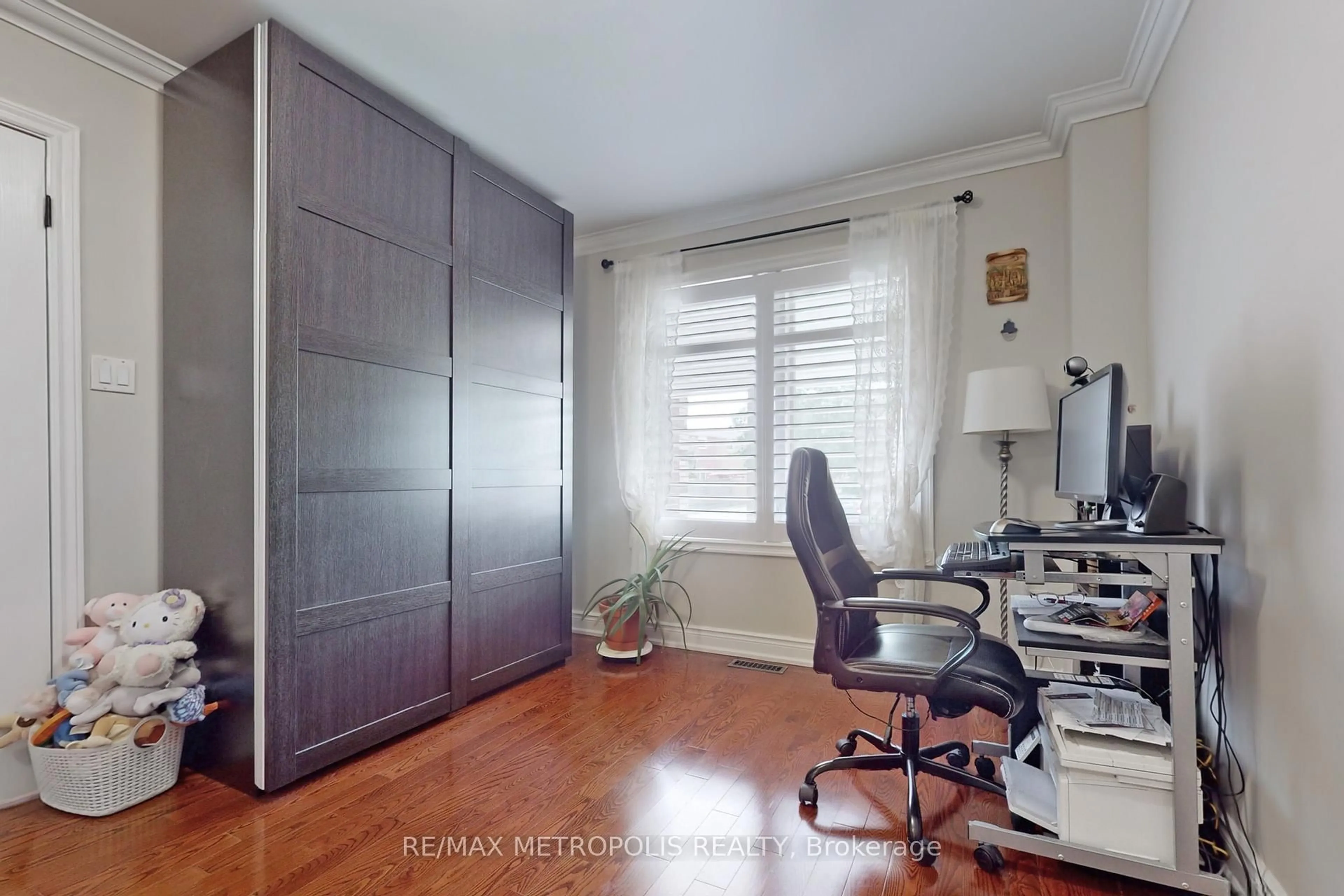 A pic of a room for 64 Mandel Cres, Richmond Hill Ontario L4C 9Z7