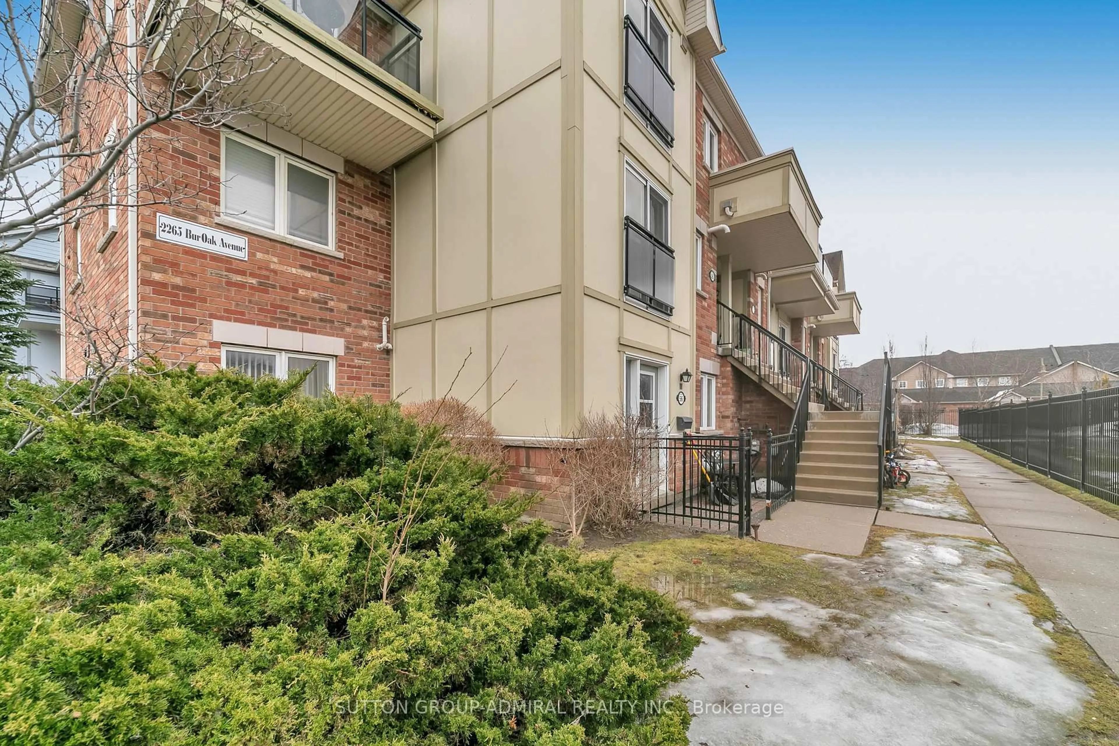 Patio, unknown for 2265 Bur Oak Ave #52, Markham Ontario L6E 0B8