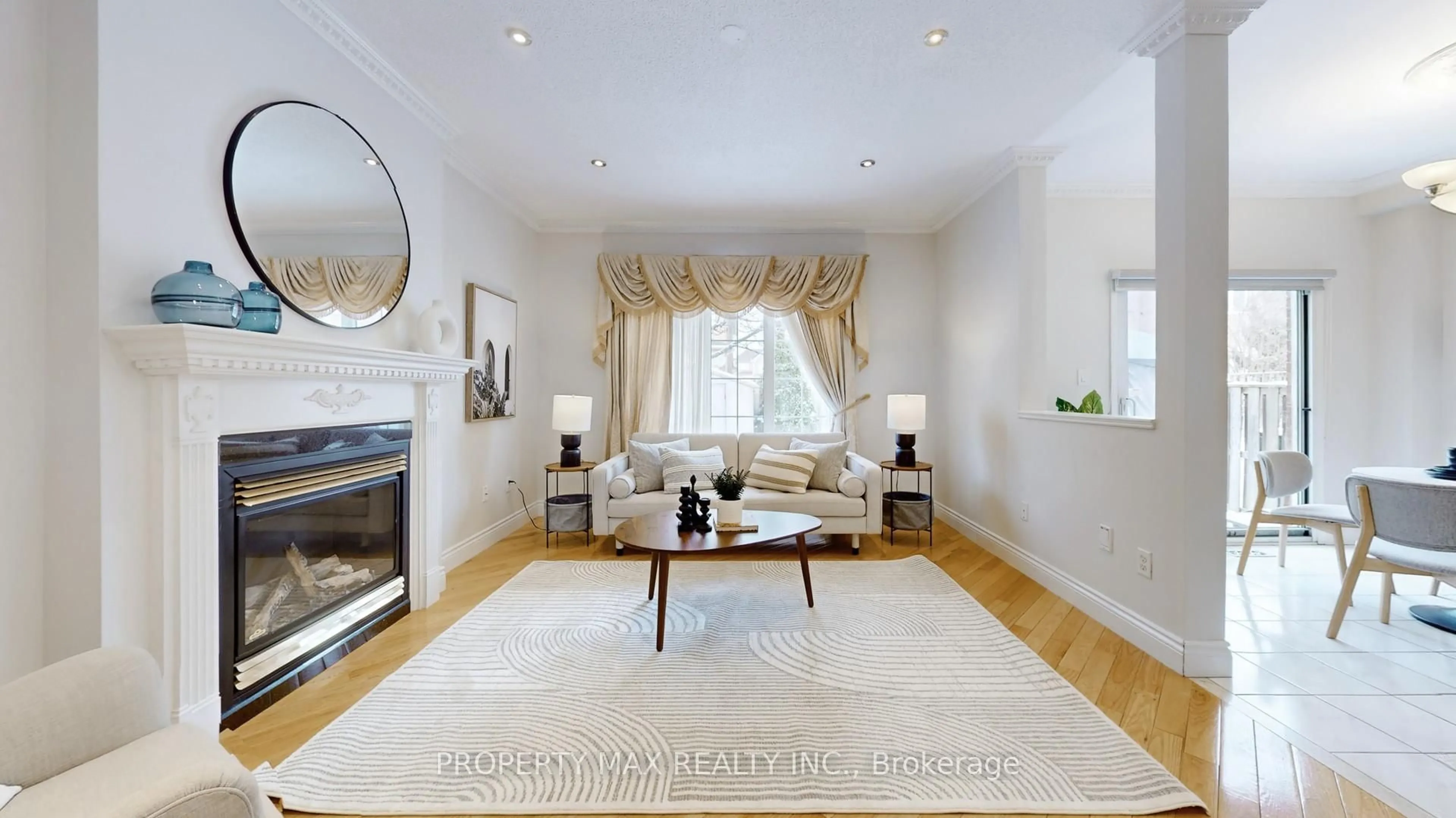 Living room with furniture, unknown for 48 Elmrill Rd, Markham Ontario L6C 2P1