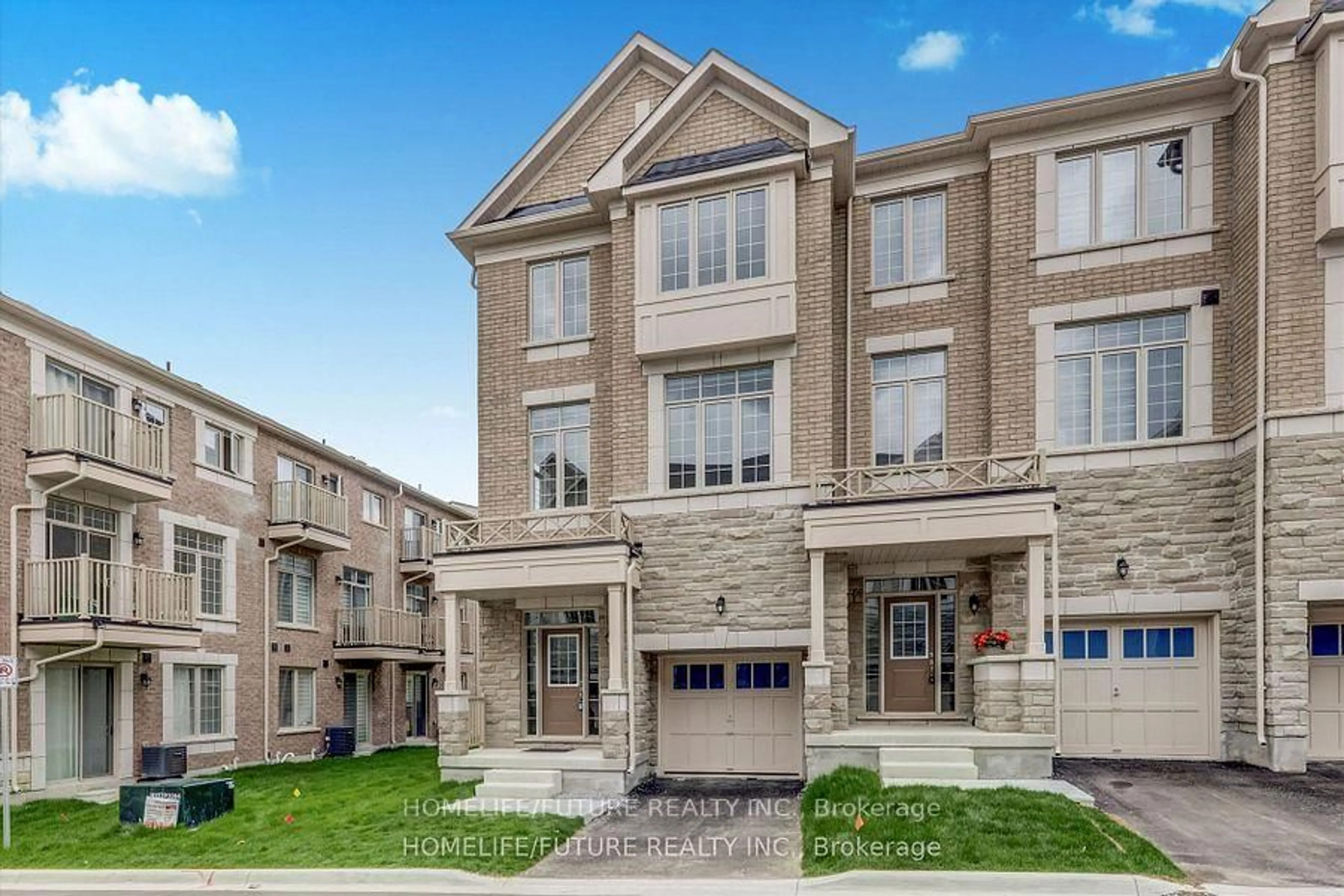 Home with brick exterior material, street for 26 Thomas Hope Lane, Markham Ontario L3S 0E9