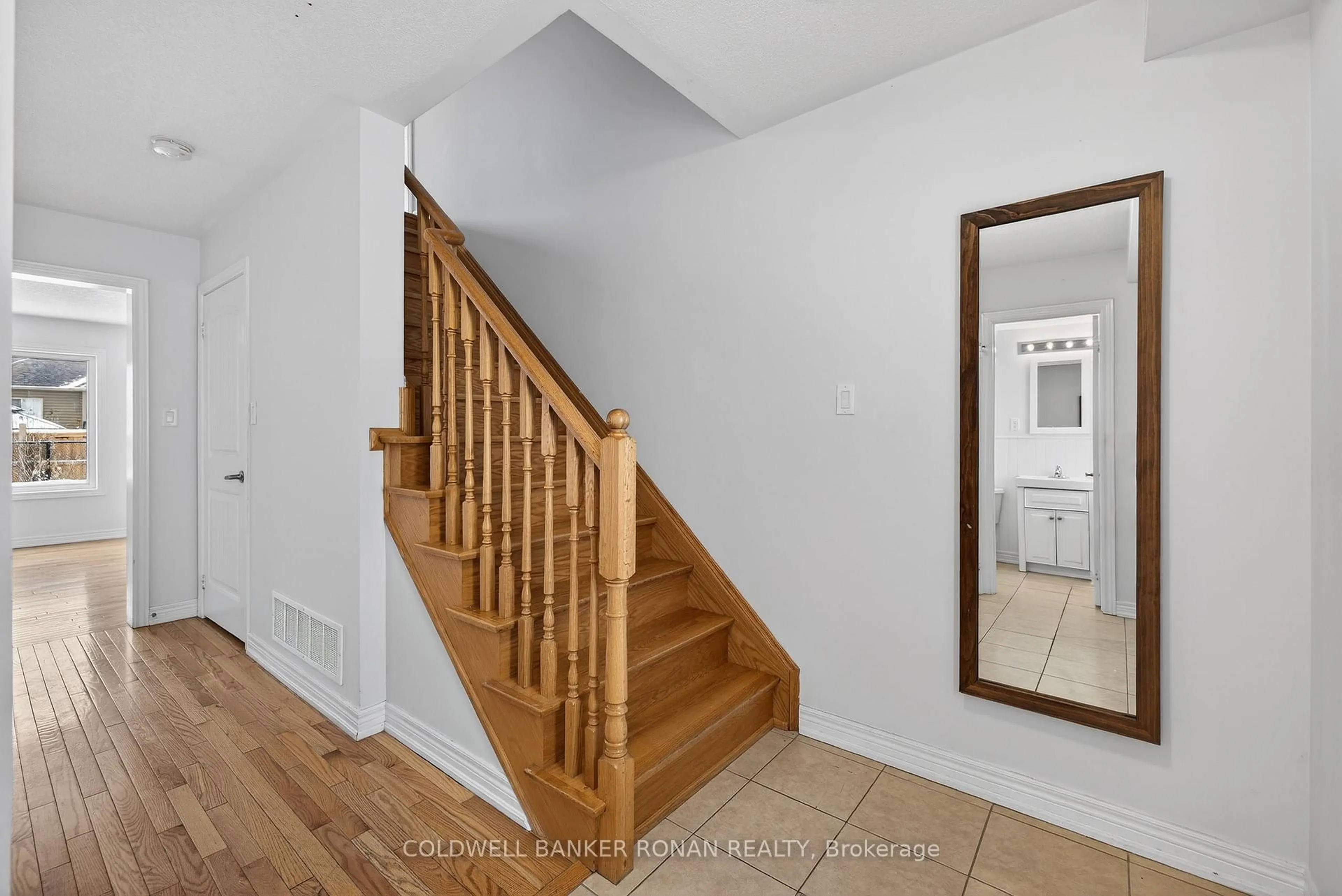 Unknown for 83 Swenson St, New Tecumseth Ontario L9R 0K3