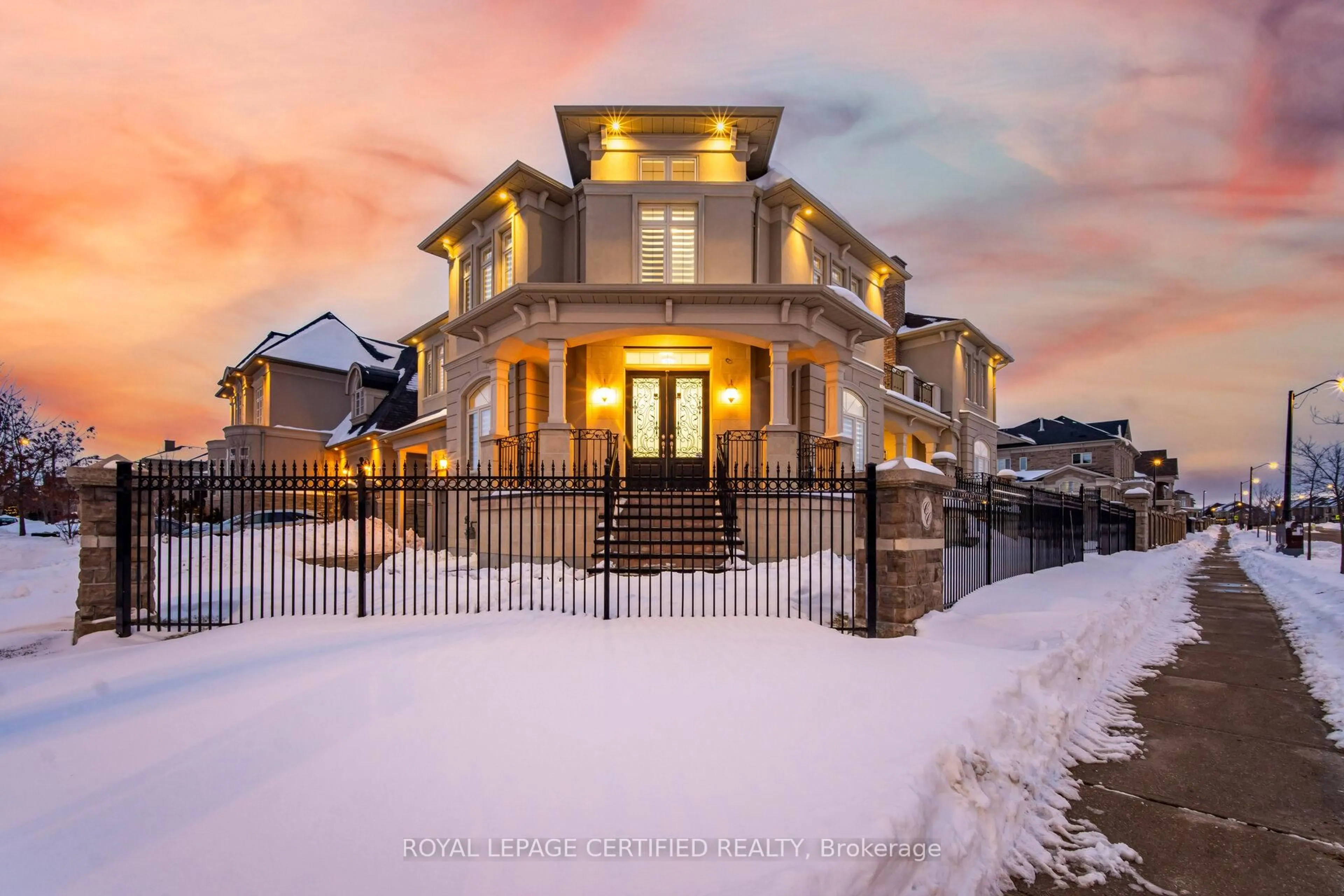 Unknown for 100 Virtue Cres, Vaughan Ontario L4H 4C3