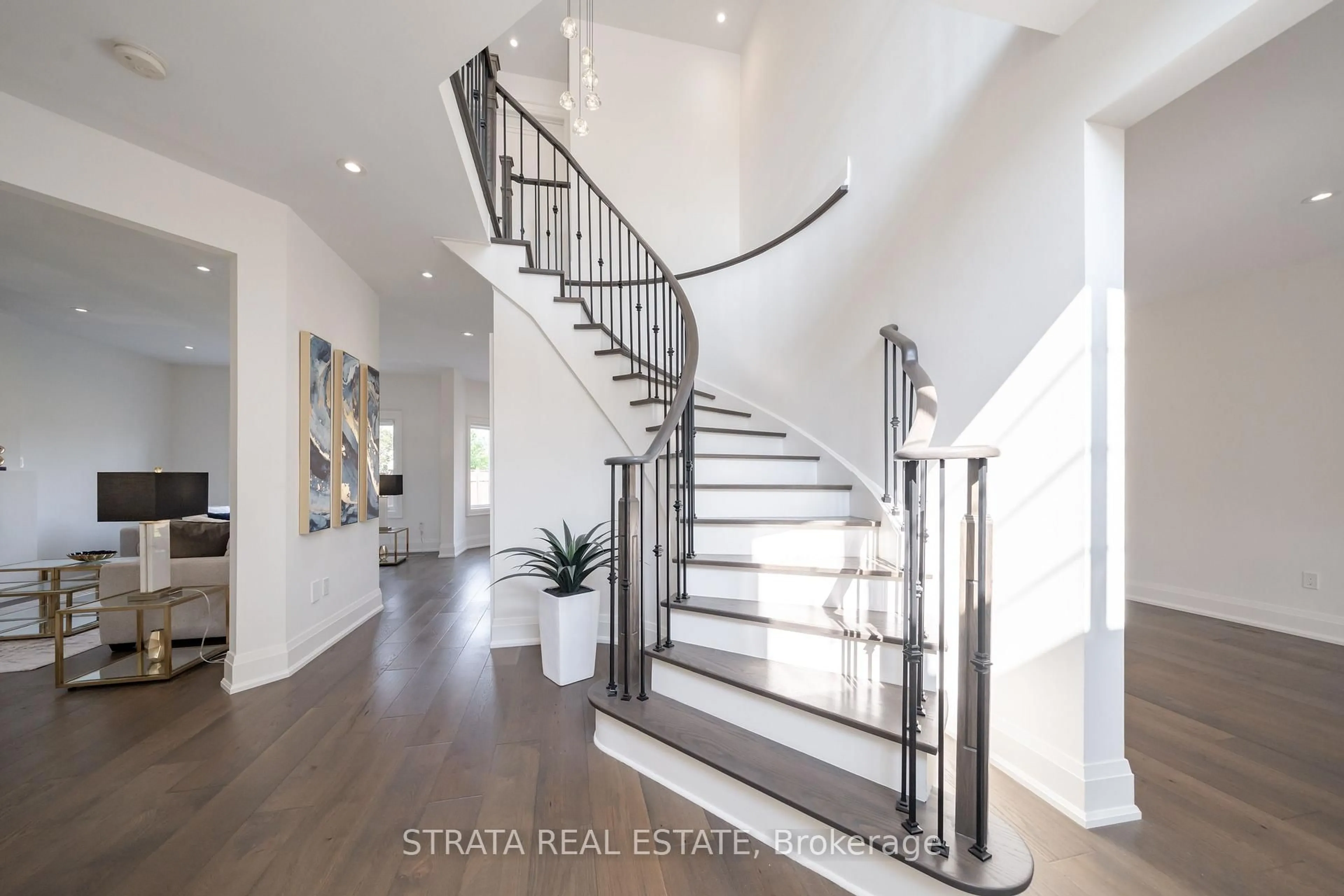 Stairs for 39 Dunblane Ave, Vaughan Ontario L6A 2N9