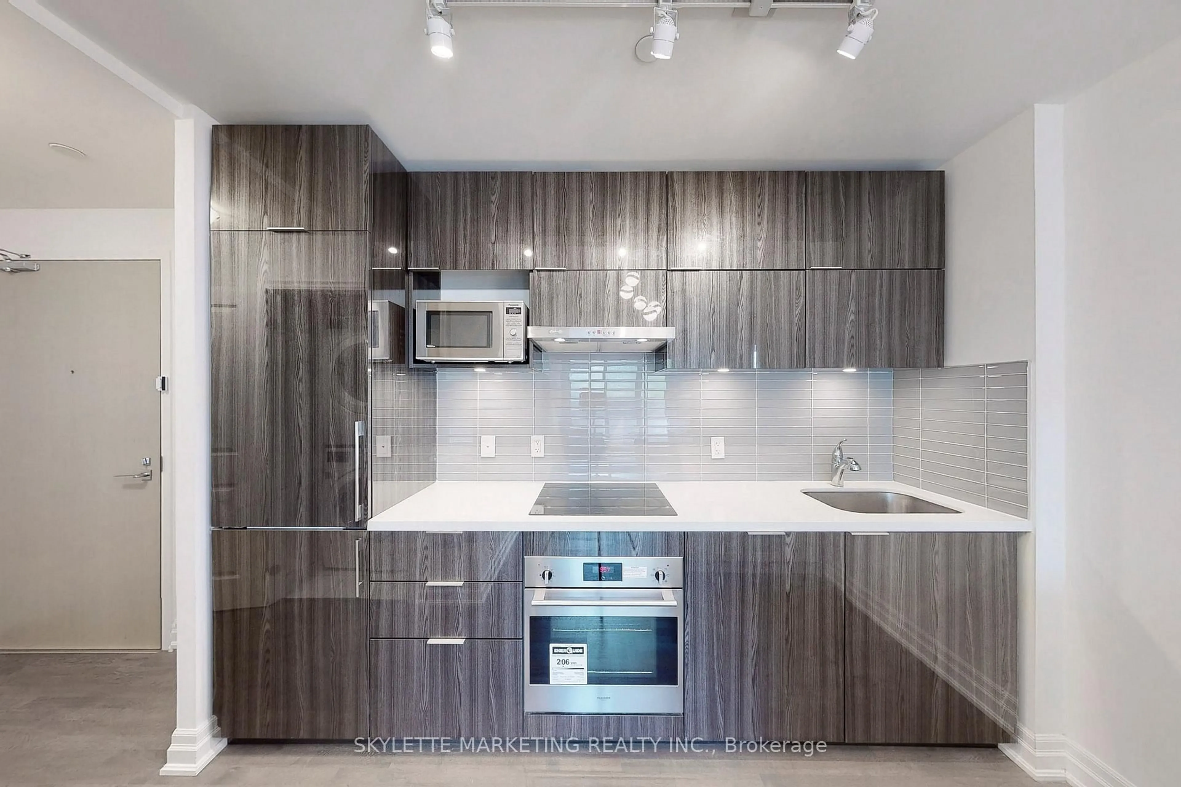 Standard kitchen, unknown for 10 Rouge Valley Dr #529A, Markham Ontario L6G 0G9