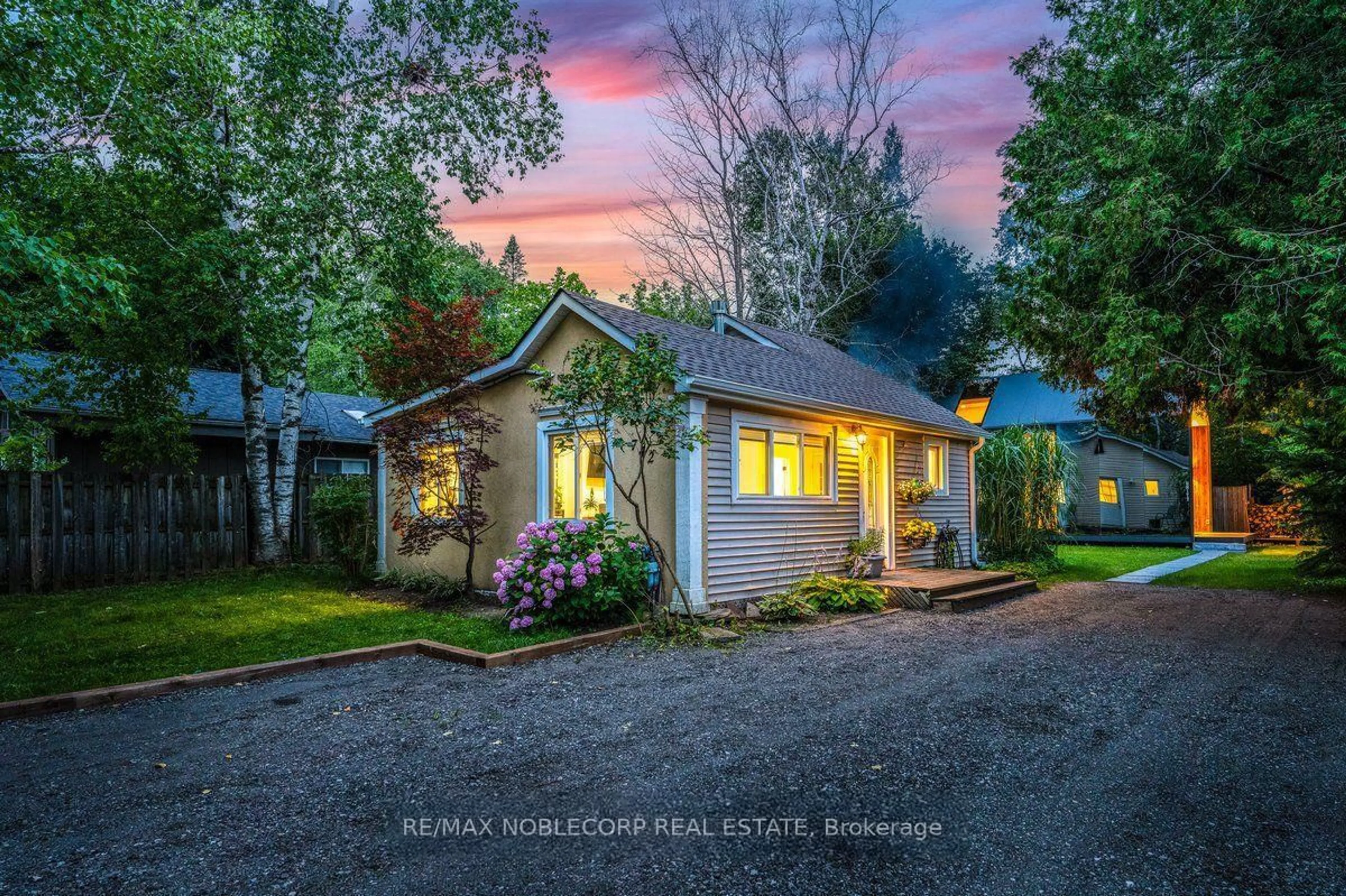 Unknown for 742 9th Line, Innisfil Ontario L9S 3Y6