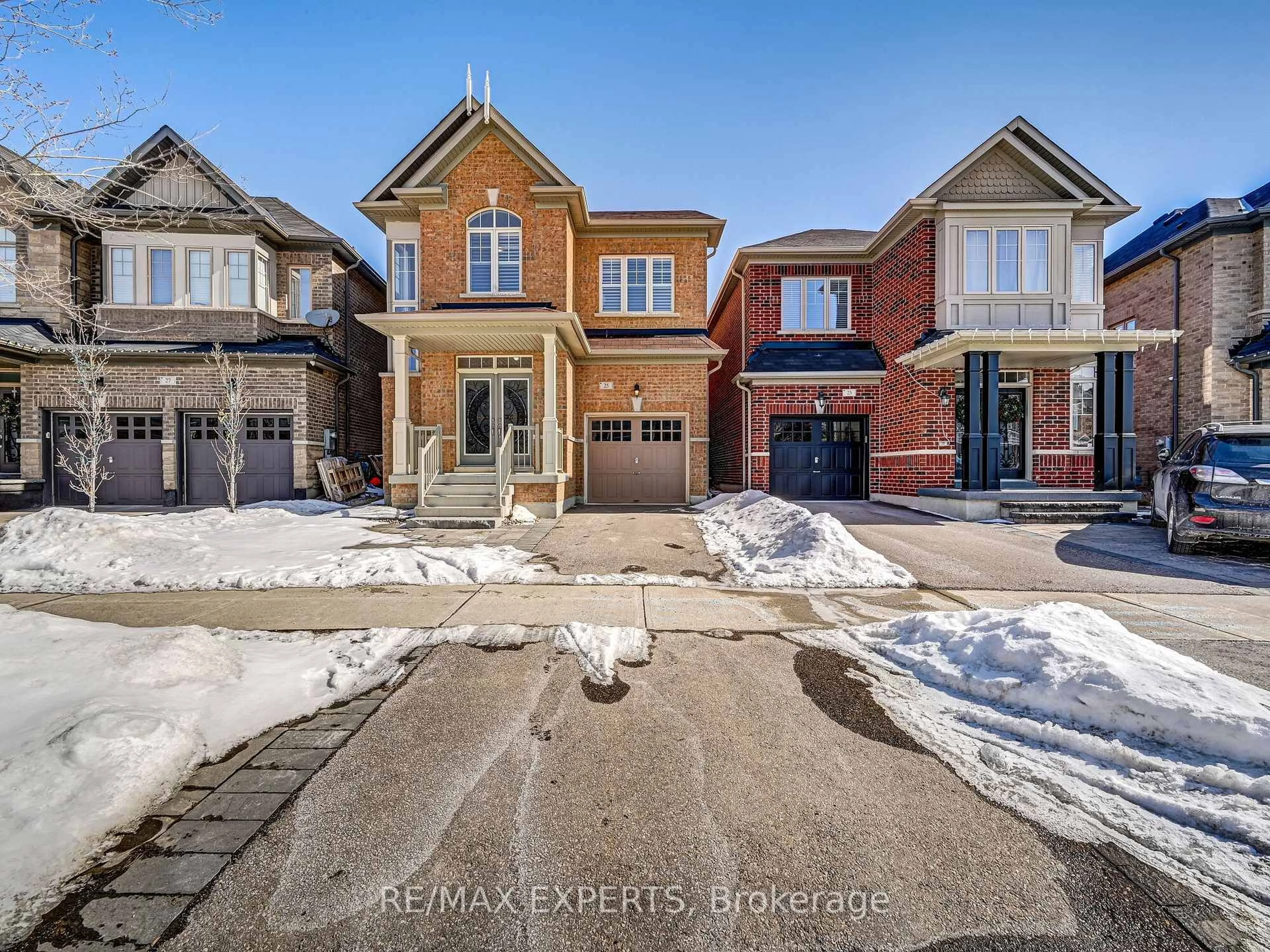 Home with brick exterior material, street for 25 Killington Ave, Vaughan Ontario L4H 3Y5
