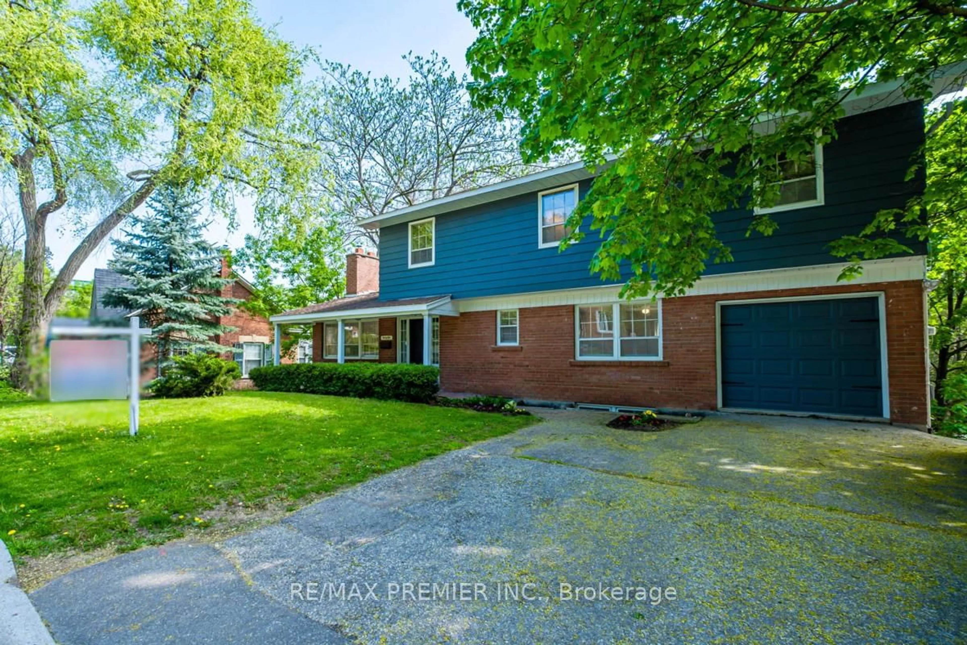 Unknown for 65 Wallace St, Vaughan Ontario L4L 2P2