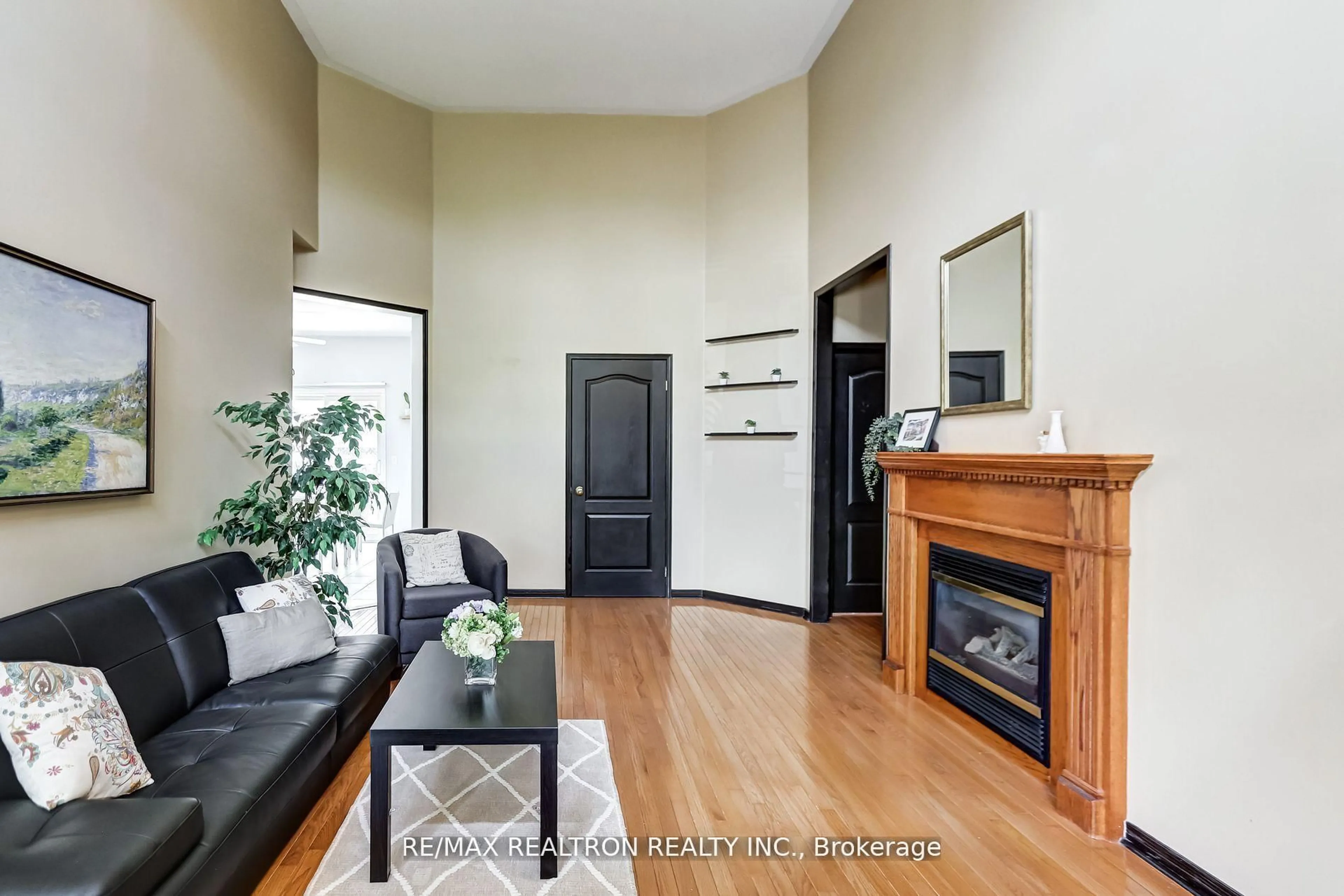 Unknown for 61 Manorwood Dr, Markham Ontario L6C 2S2