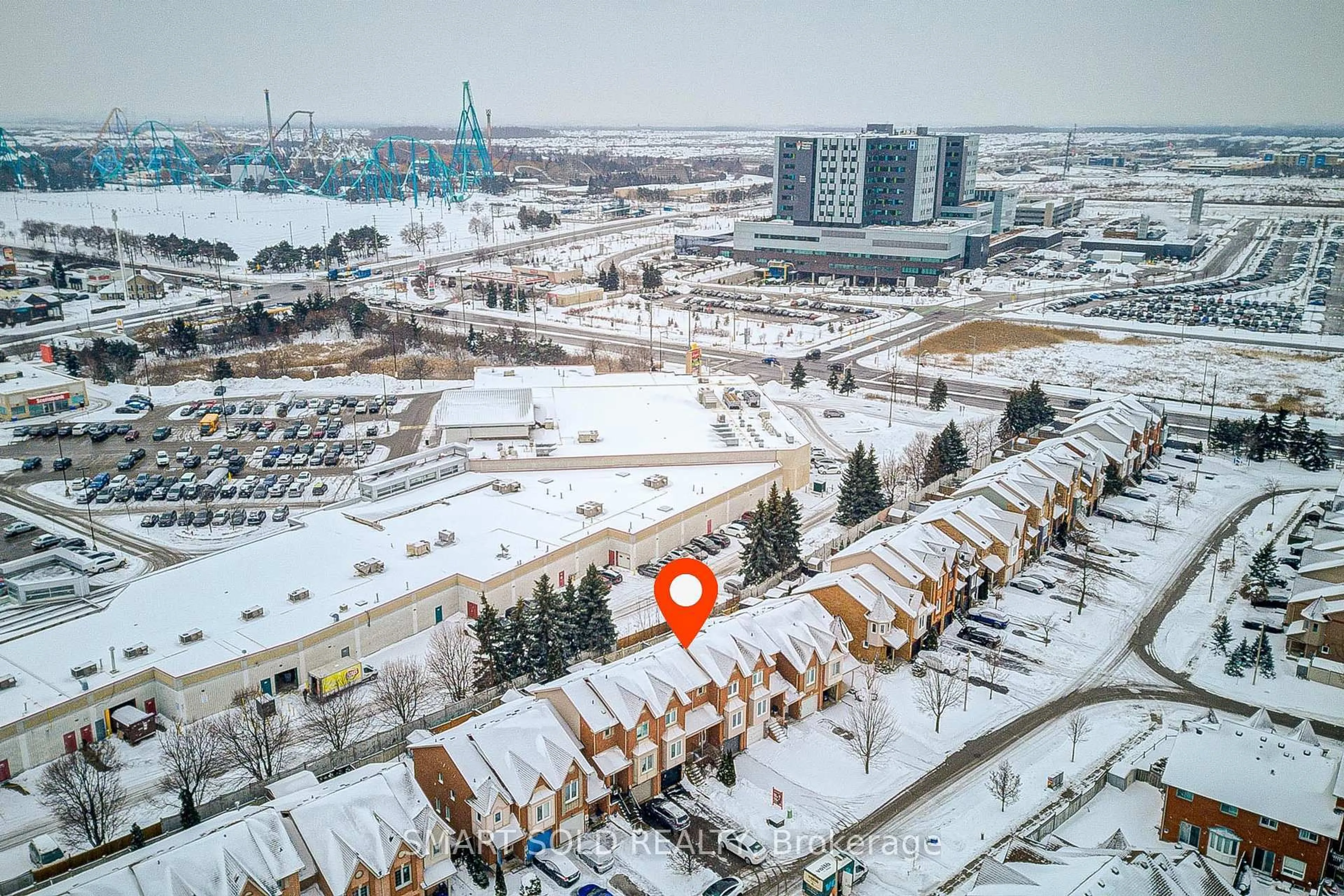 A pic from outside/outdoor area/front of a property/back of a property/a pic from drone, city buildings view from balcony for 65 Kelso Cres, Vaughan Ontario L6A 2C8