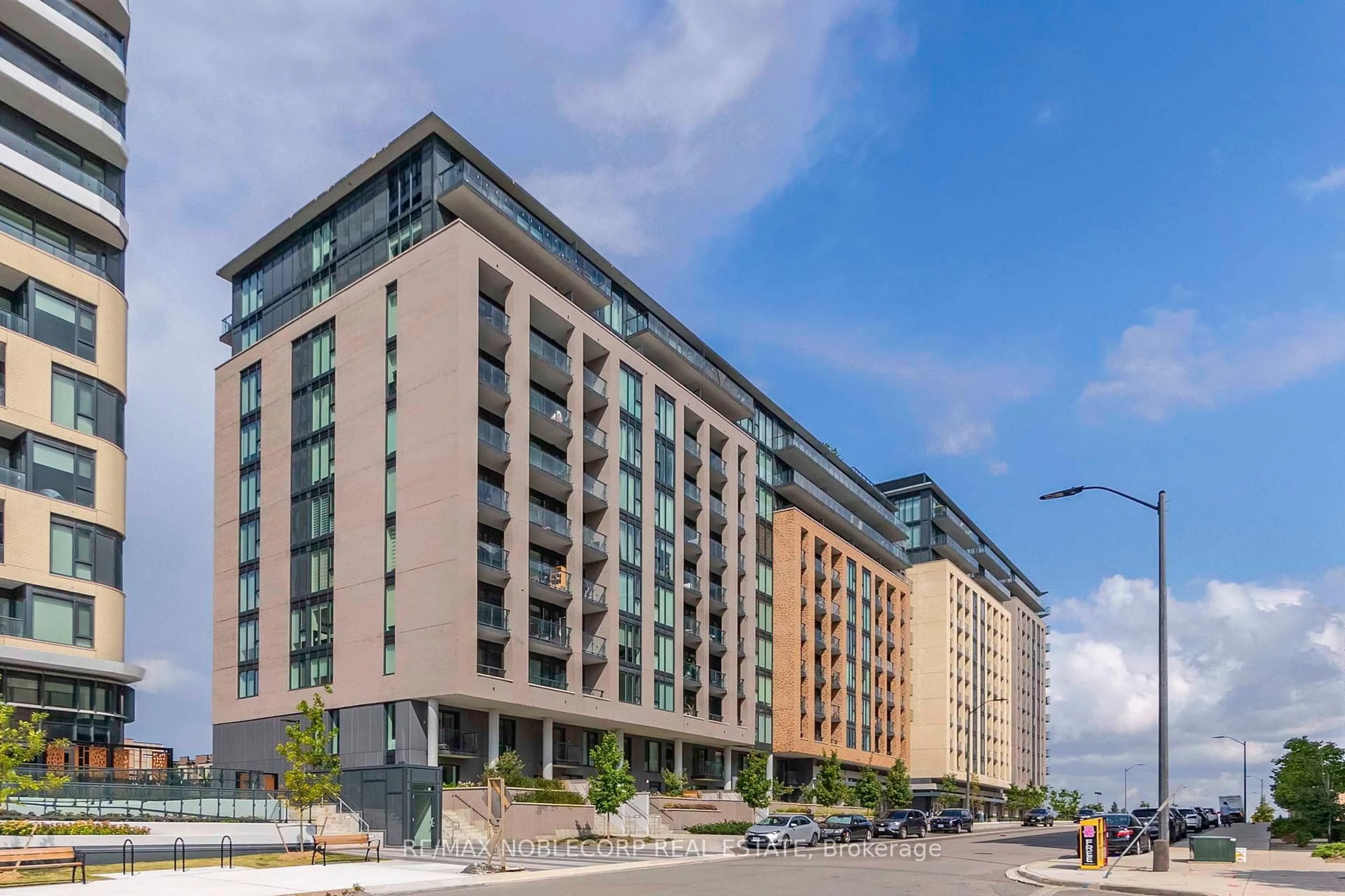 Unknown for 100 Eagle Rock Way #731, Vaughan Ontario L6A 5B9