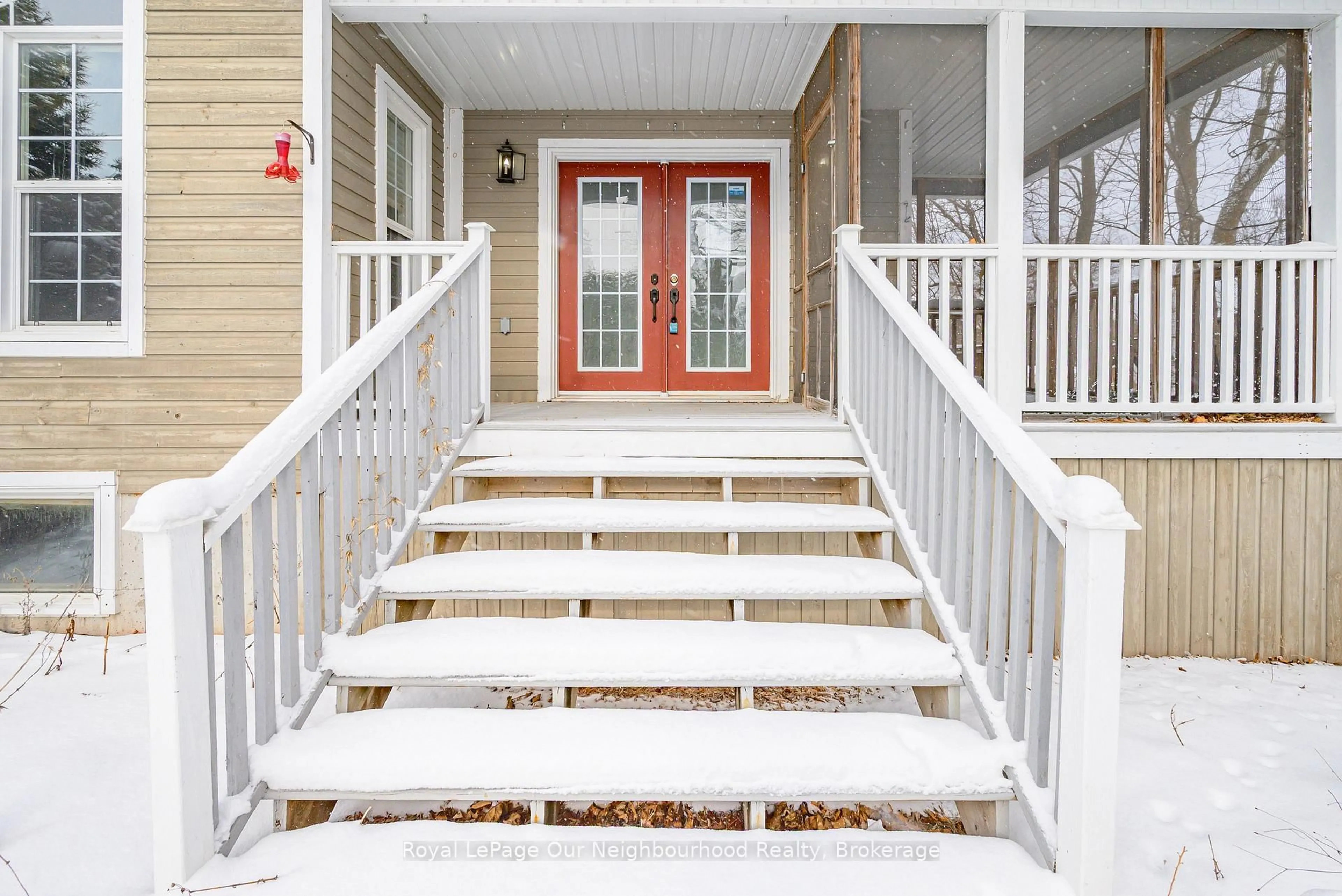 Unknown for 10300 Ravenshoe Rd, Georgina Ontario L9P 1R2