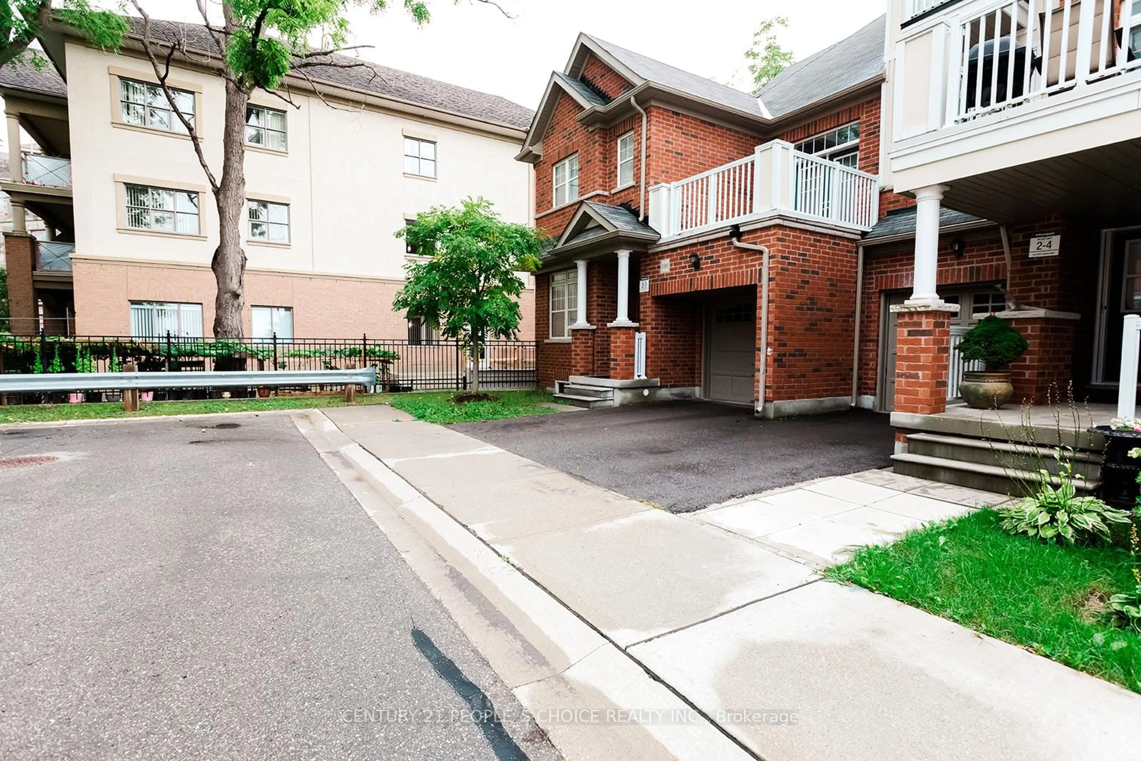 Patio, street for 102 Roy Grove Way, Markham Ontario L6E 0T7