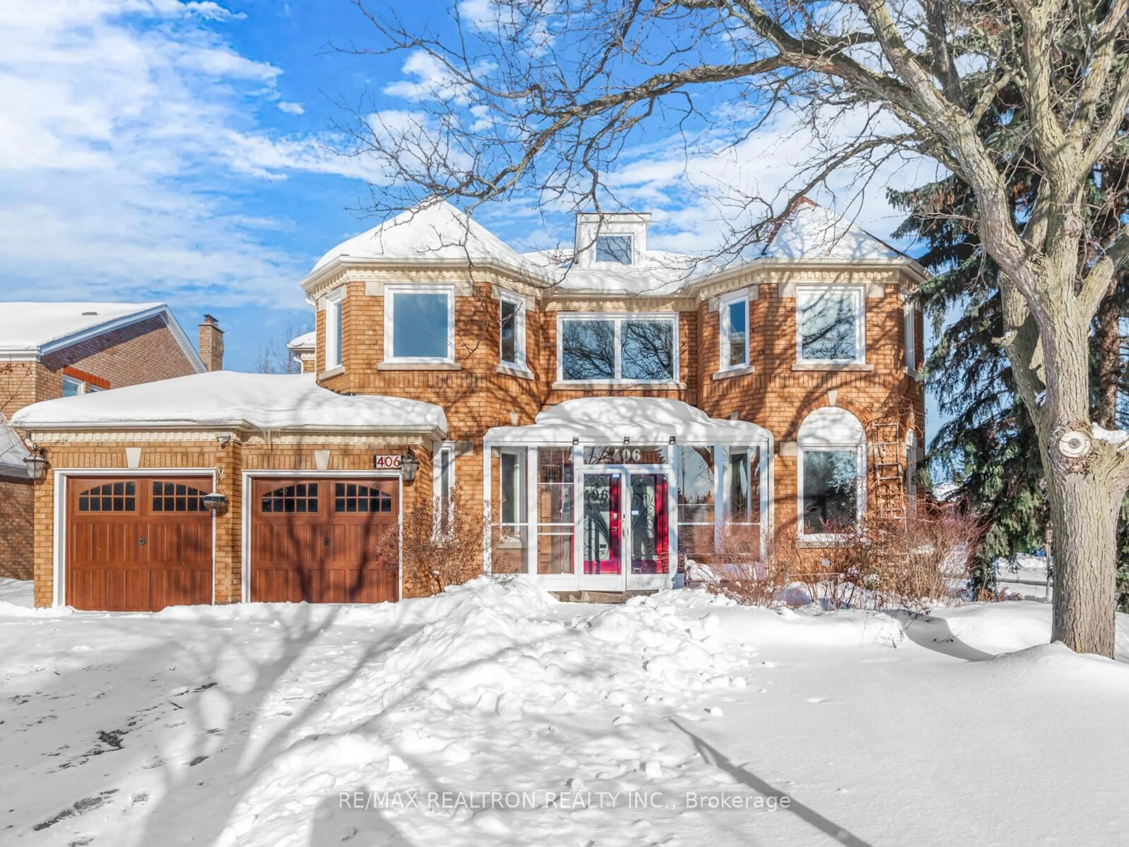 Home with brick exterior material, street for 406 Weldrick Rd, Richmond Hill Ontario L4B 2M8