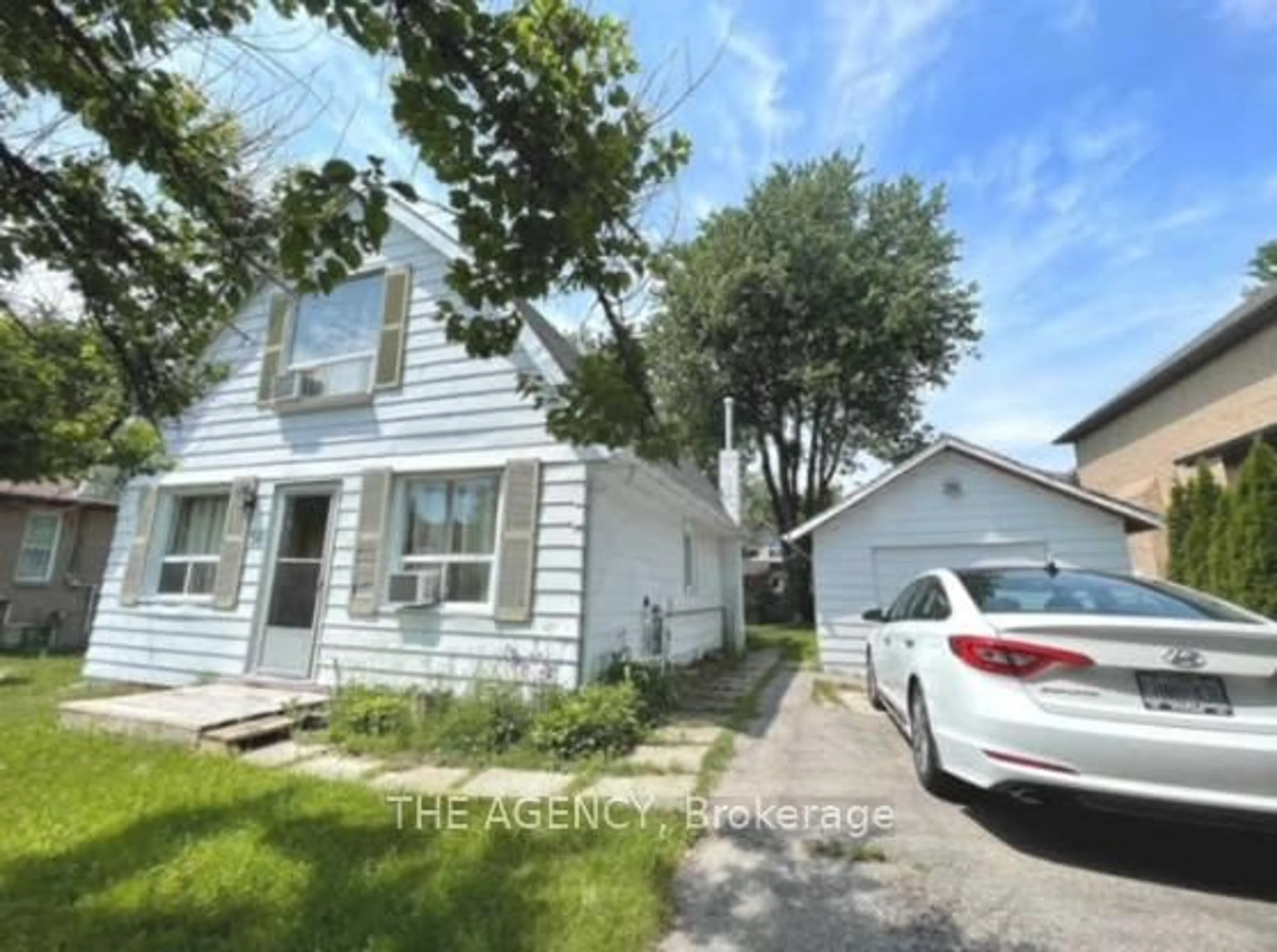 Unknown for 56 Sylvan Cres, Richmond Hill Ontario L4E 3A1