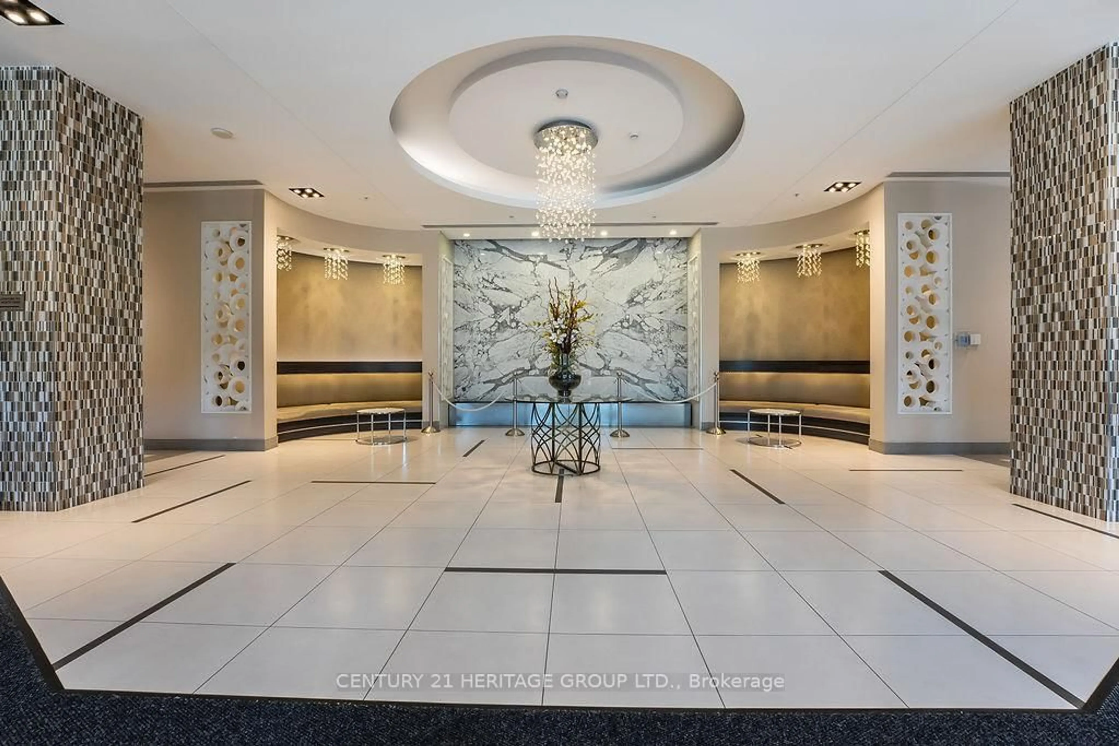 Lobby for 85 North Park Rd #406, Vaughan Ontario L4J 0H9