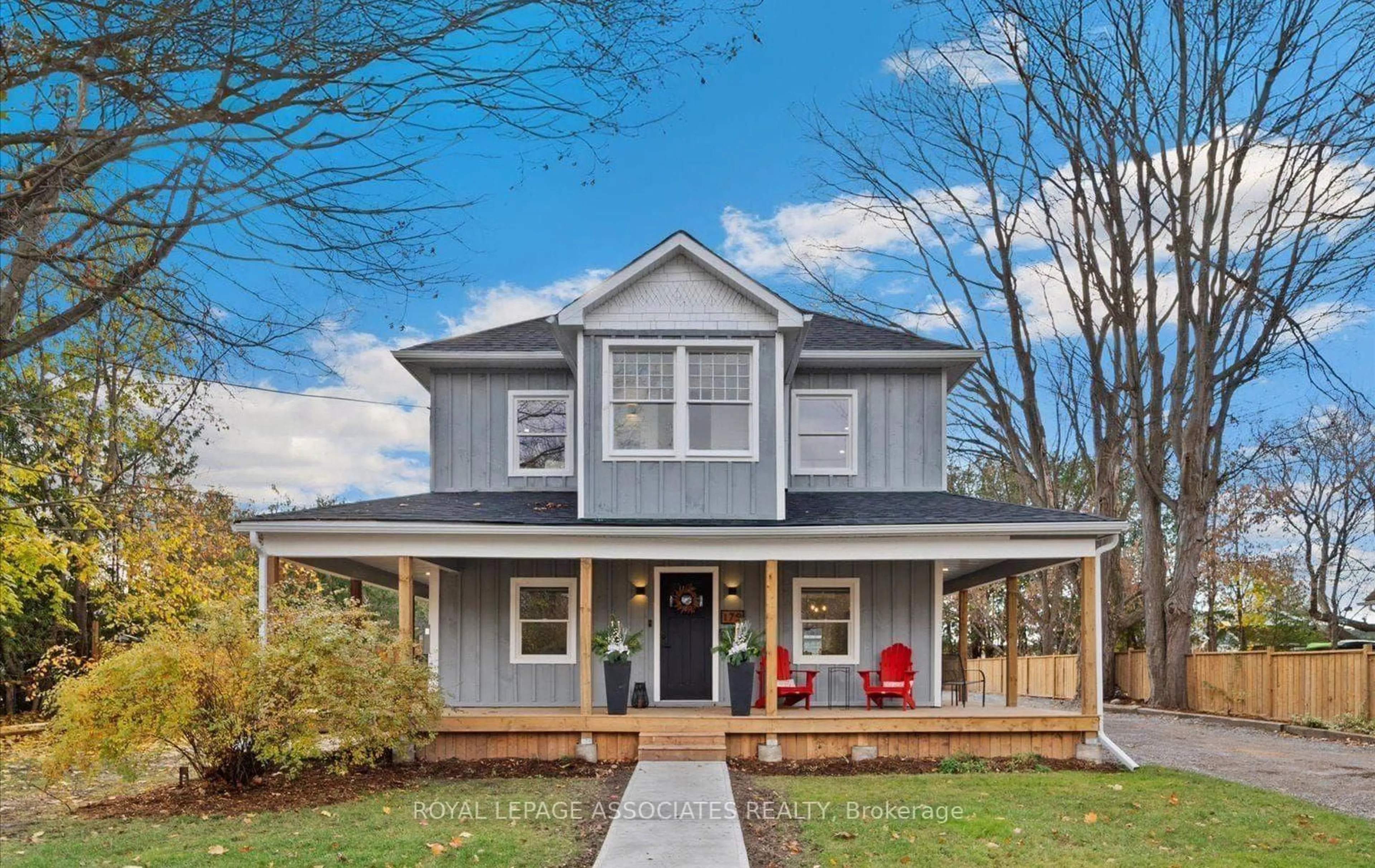 Home with vinyl exterior material, street for 179 Church St, Georgina Ontario L4P 1J4