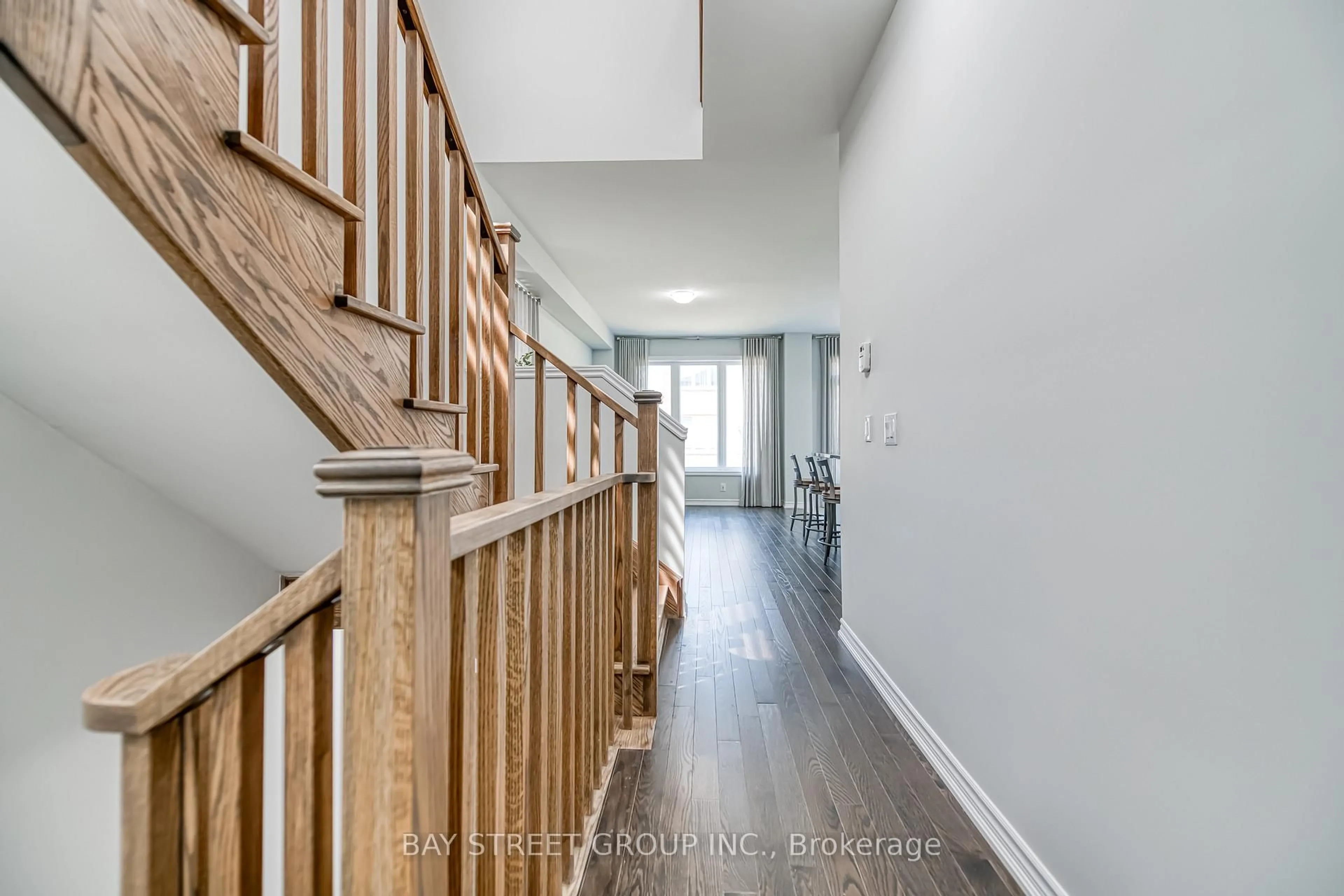 Indoor entryway for 32 Jessica Antonella St, Markham Ontario L6C 3K3