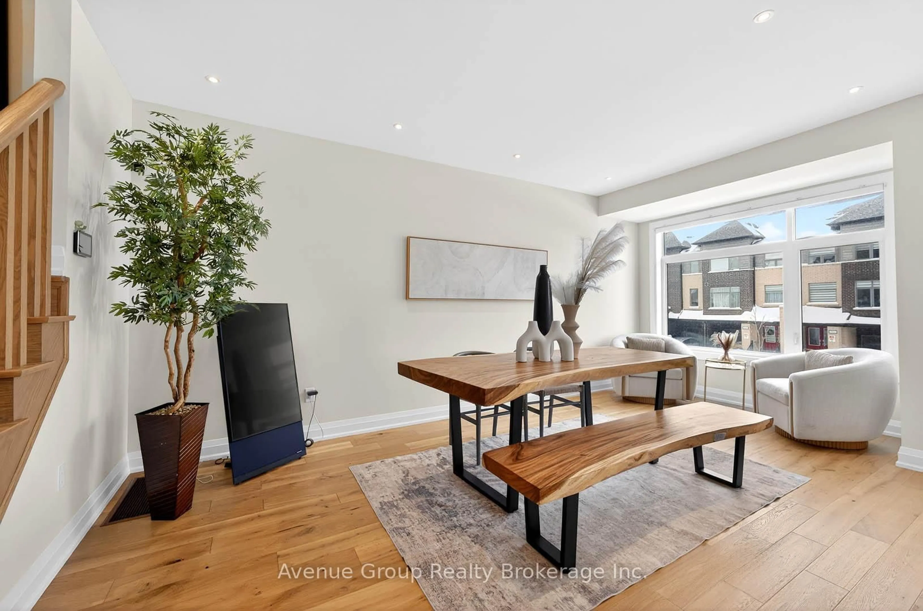 Unknown for 919 Isaac Phillips Way, Newmarket Ontario L3X 0M7