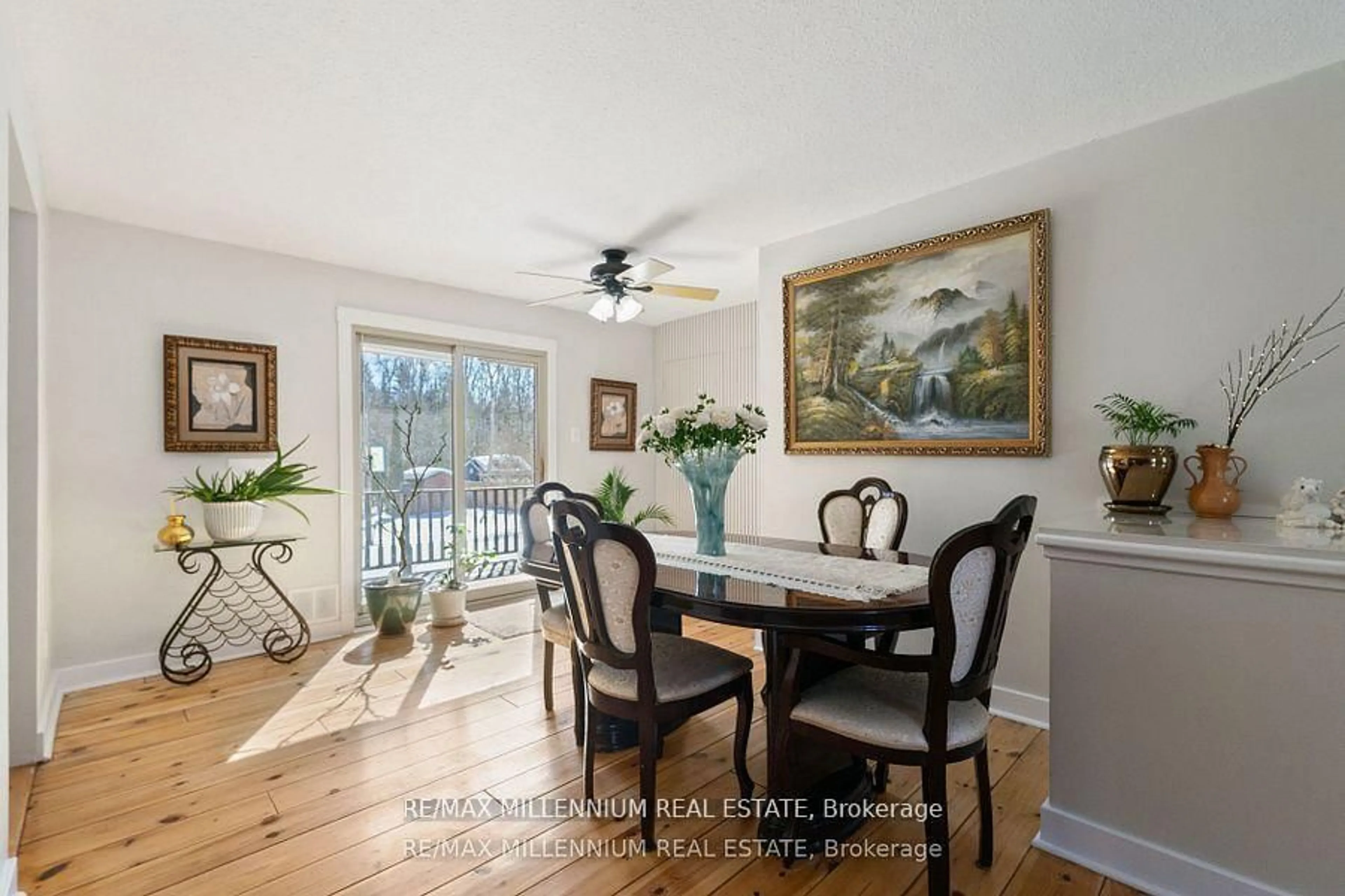 Dining room, unknown for 759 Chestnut St, Innisfil Ontario L9S 2H8