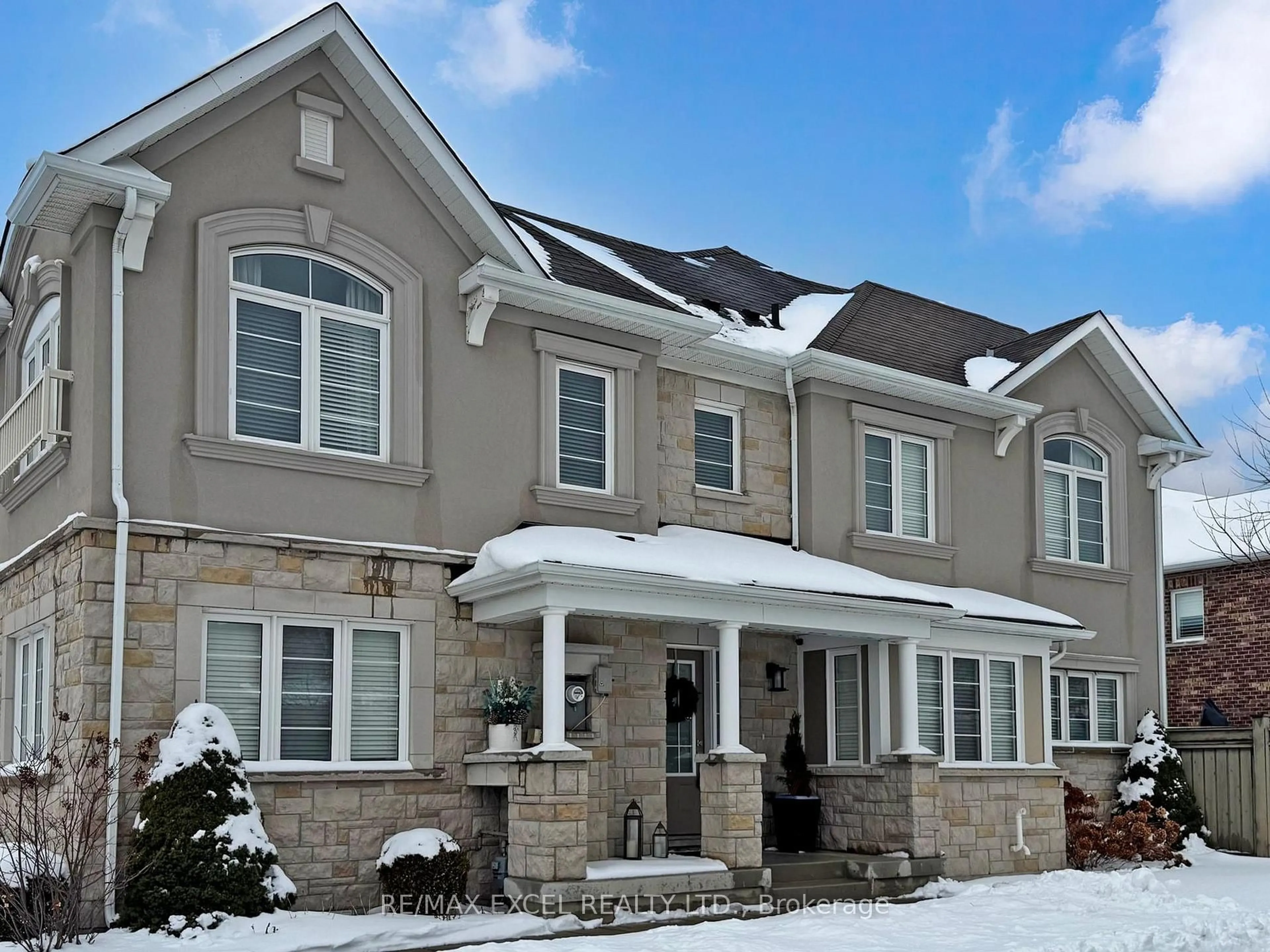 Home with brick exterior material, street for 89 Hutt Cres, Aurora Ontario L4G 0T2