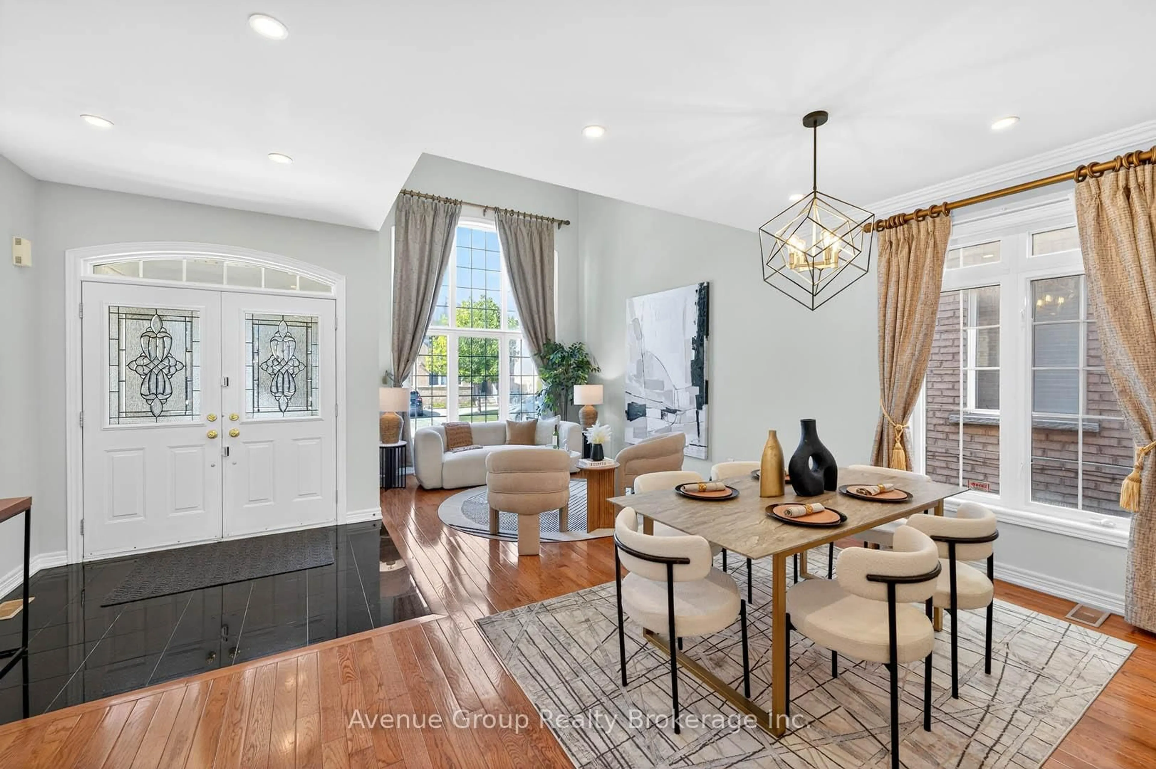 Dining room, unknown for 17 Adastra Cres, Markham Ontario L6C 3G8