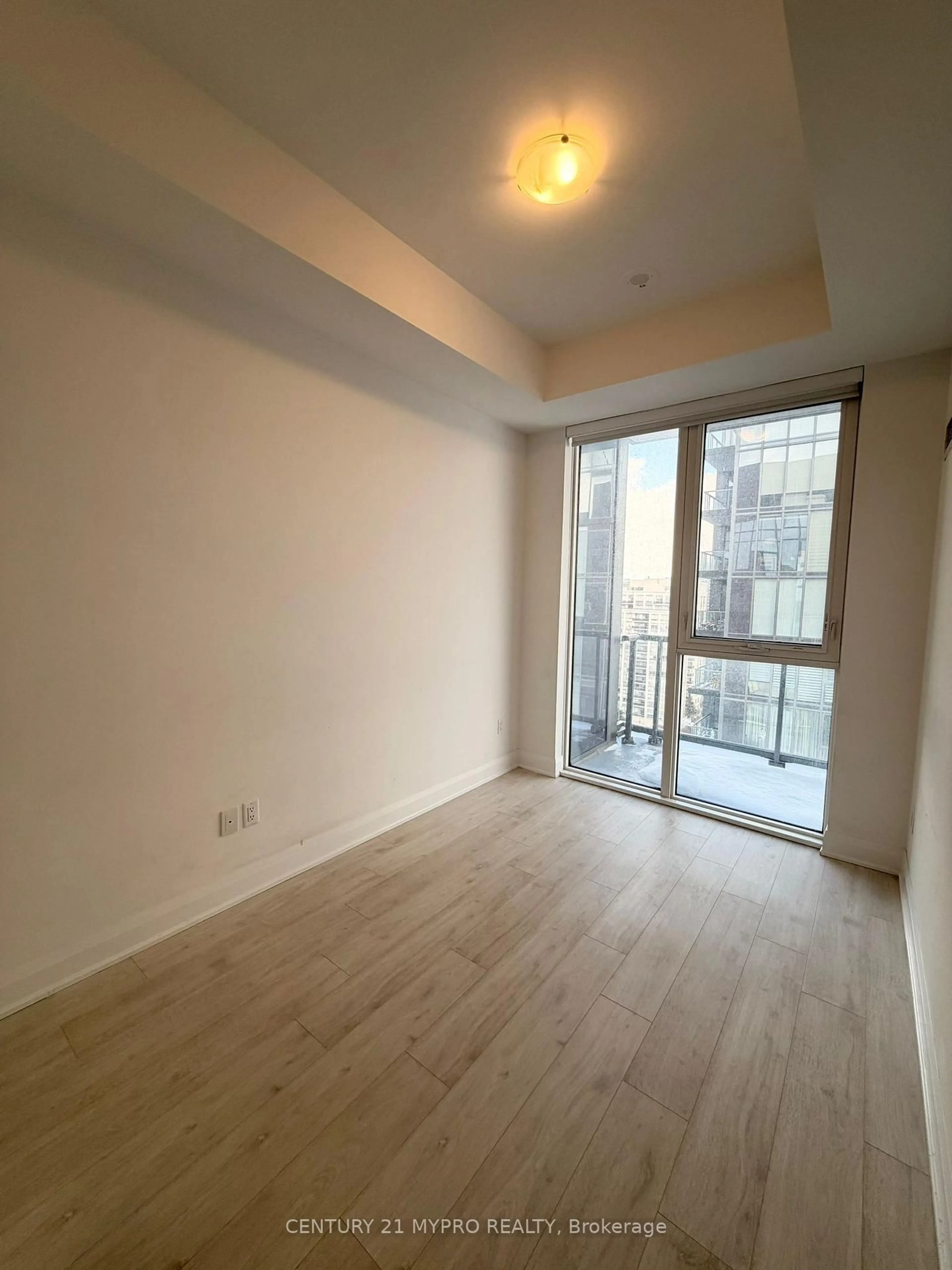 A pic of a room for 10 Gatineau Dr #1605, Vaughan Ontario L4J 0L2