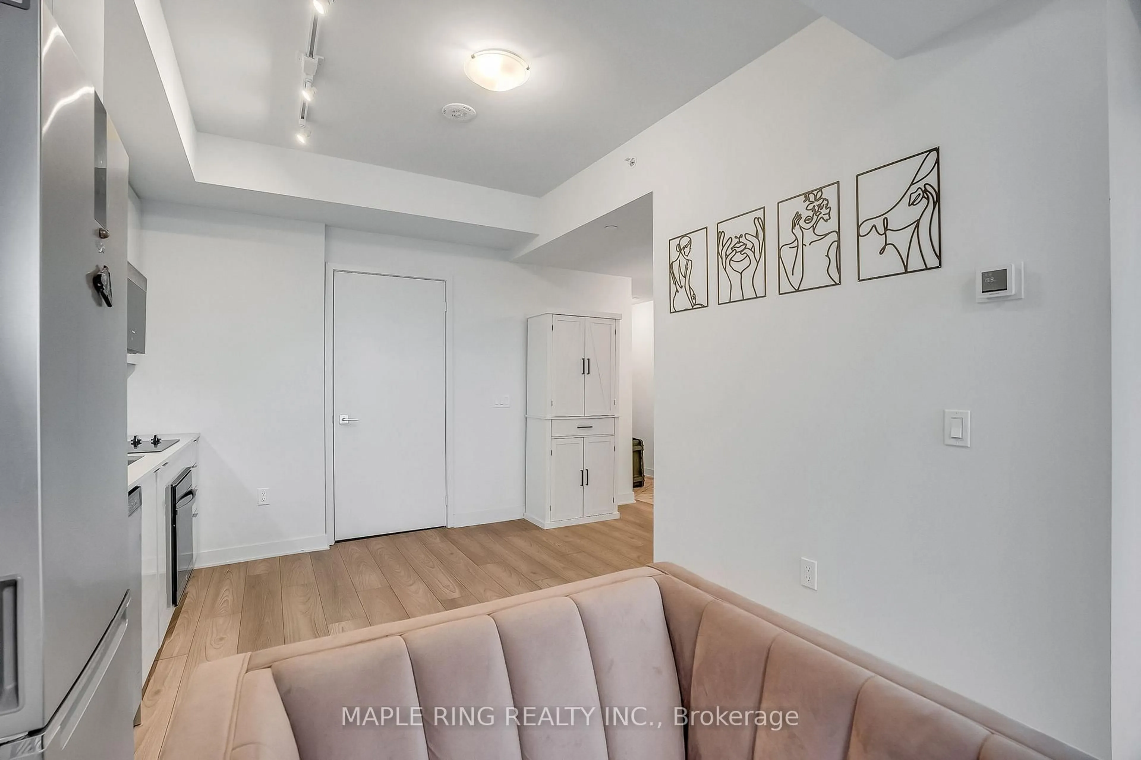 Unknown for 2920 Highway 7 Rd #5003, Vaughan Ontario L4K 0P4