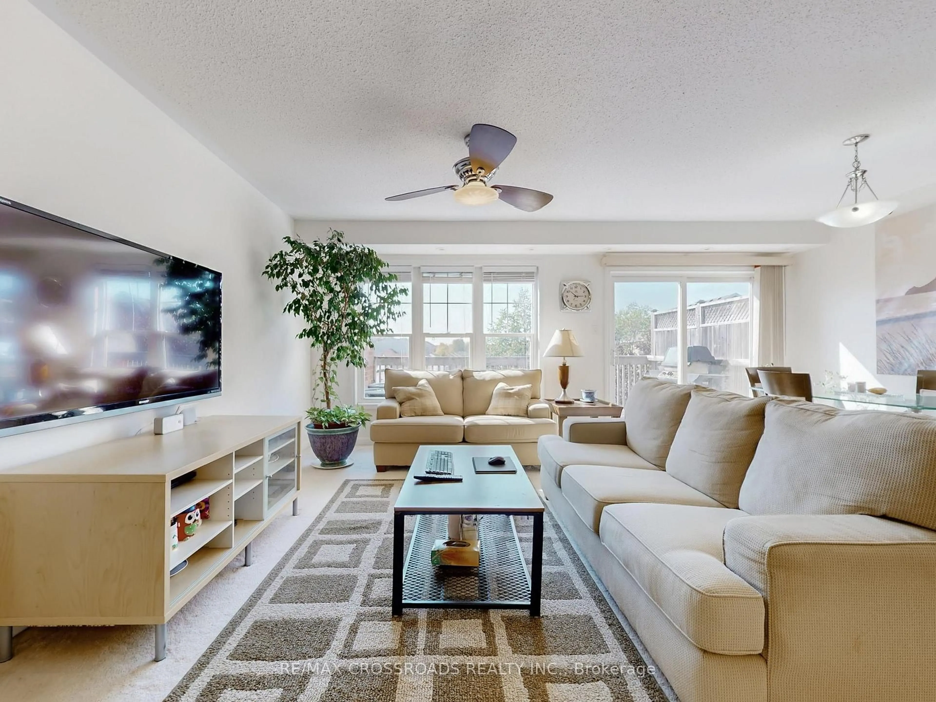 Living room with furniture, unknown for 2723 BUR OAK Ave, Markham Ontario L6B 1K7