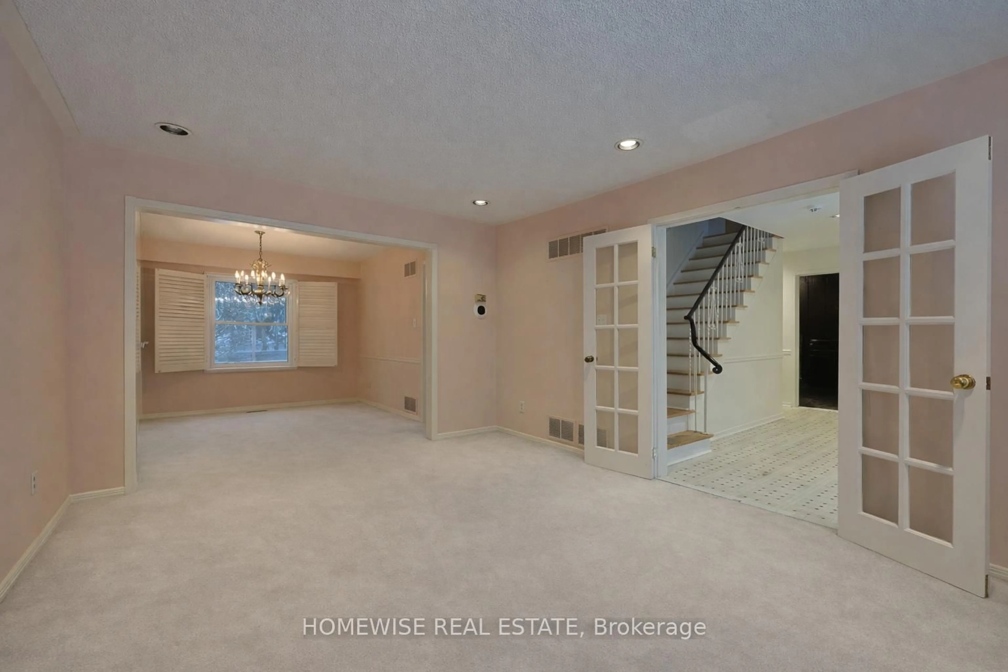 Unknown for 22 Cobblestone Dr, Markham Ontario L3T 4E4