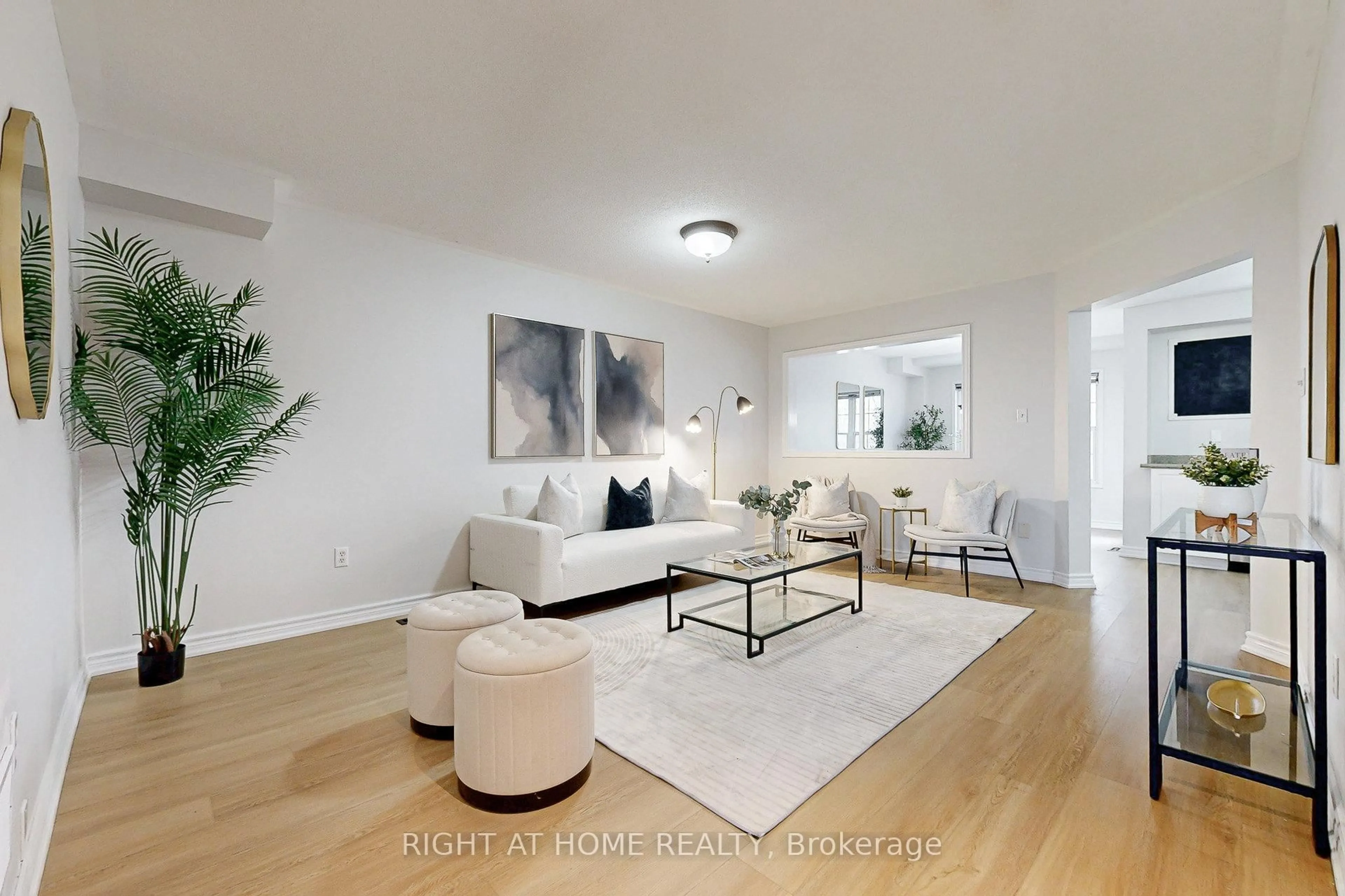 Living room with furniture, unknown for 10 Pascoe Dr, Markham Ontario L6B 1C4