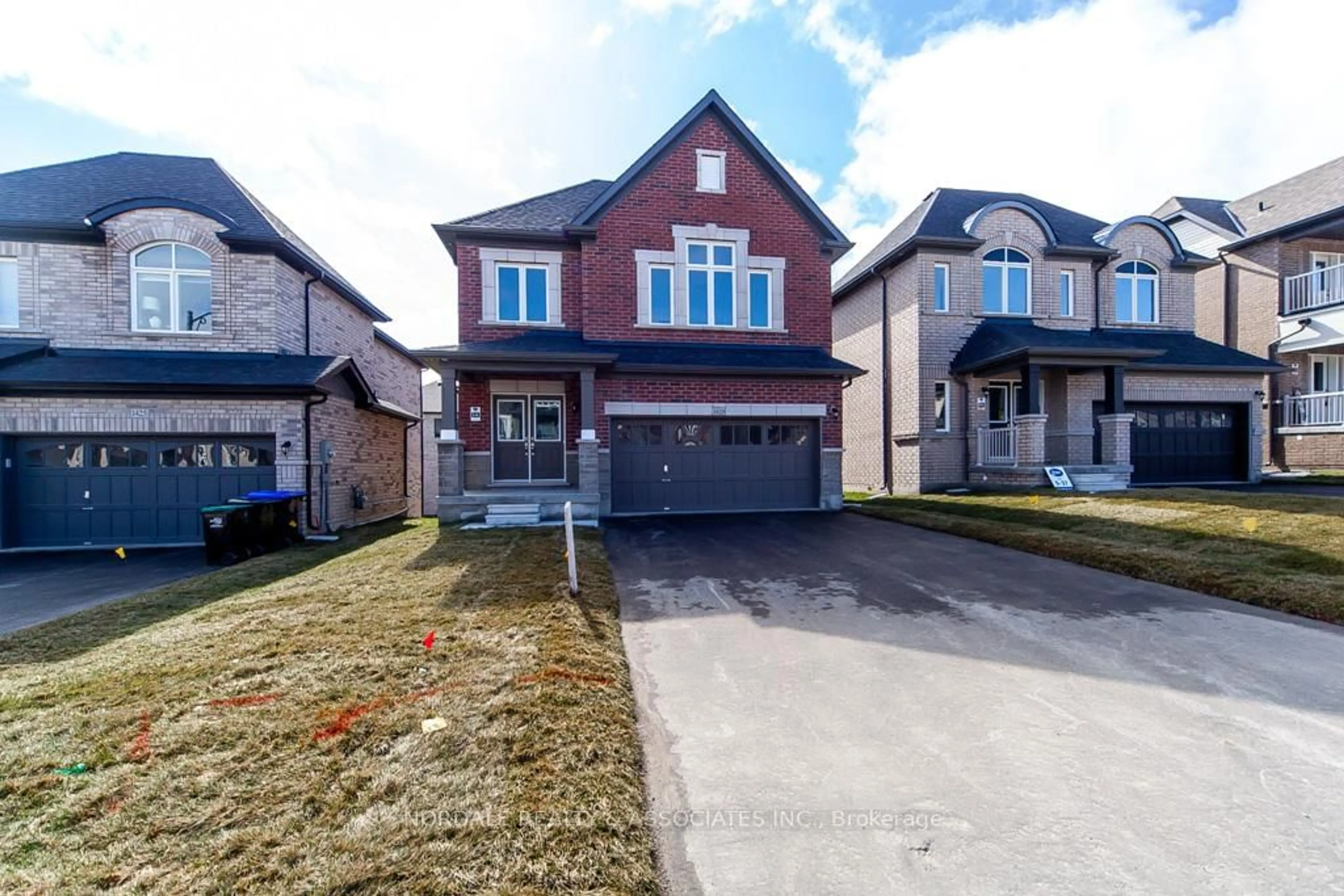 Home with brick exterior material, street for 1429 STOVELL Cres, Innisfil Ontario L0L 1W0