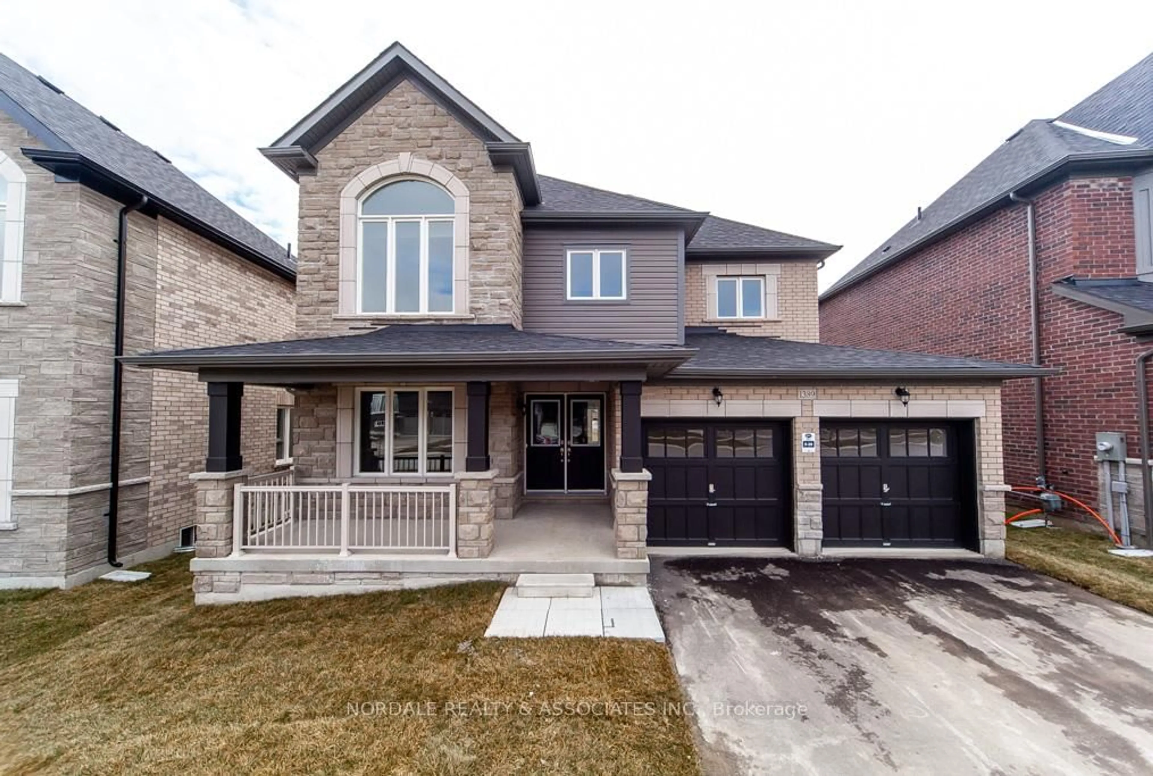 Home with brick exterior material, street for 1389 STOVELL Cres, Innisfil Ontario L0L 1W0
