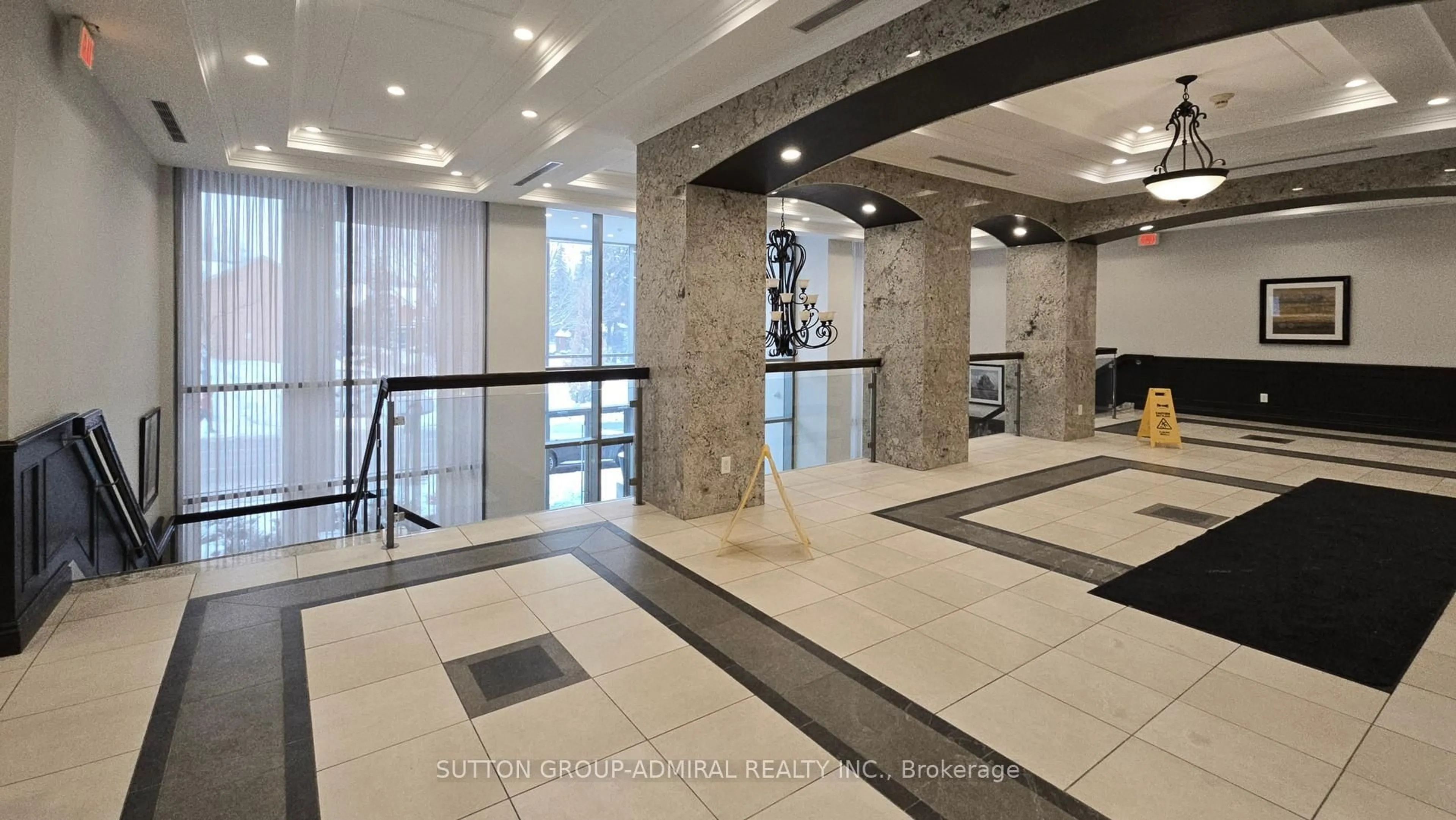 Lobby for 281 Woodbridge Ave #207, Vaughan Ontario L4L 0C6
