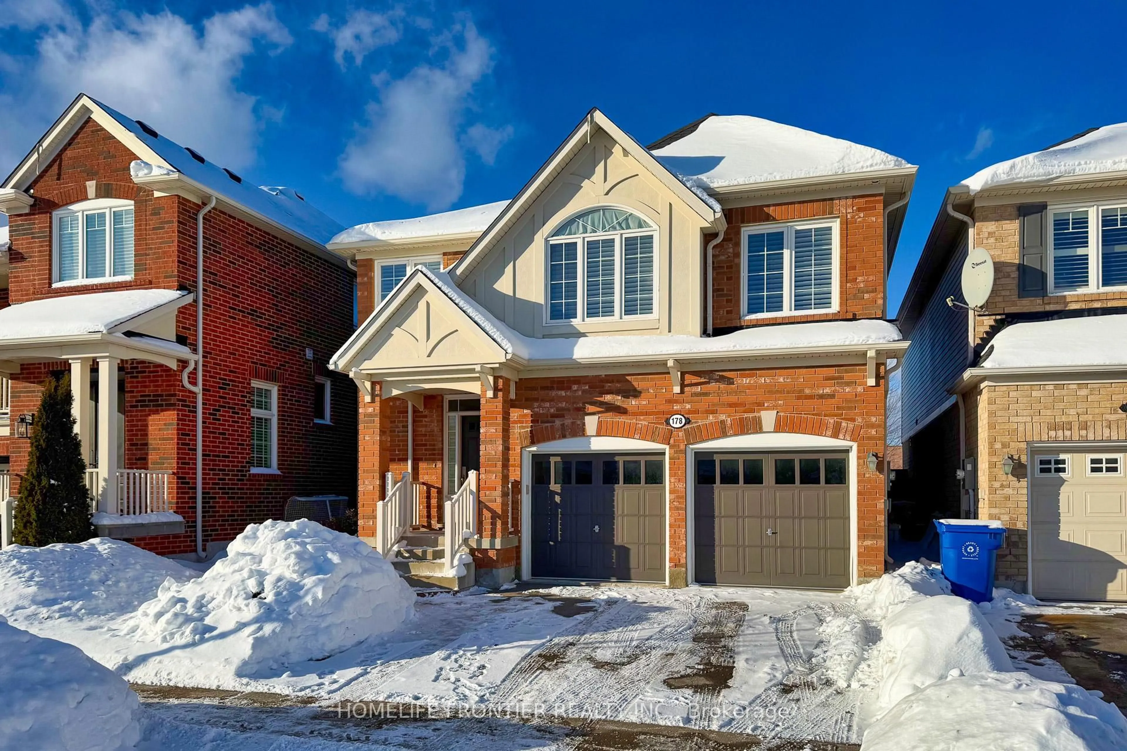 Home with brick exterior material, street for 178 Miltrose Cres, Whitchurch-Stouffville Ontario L4A 0R3