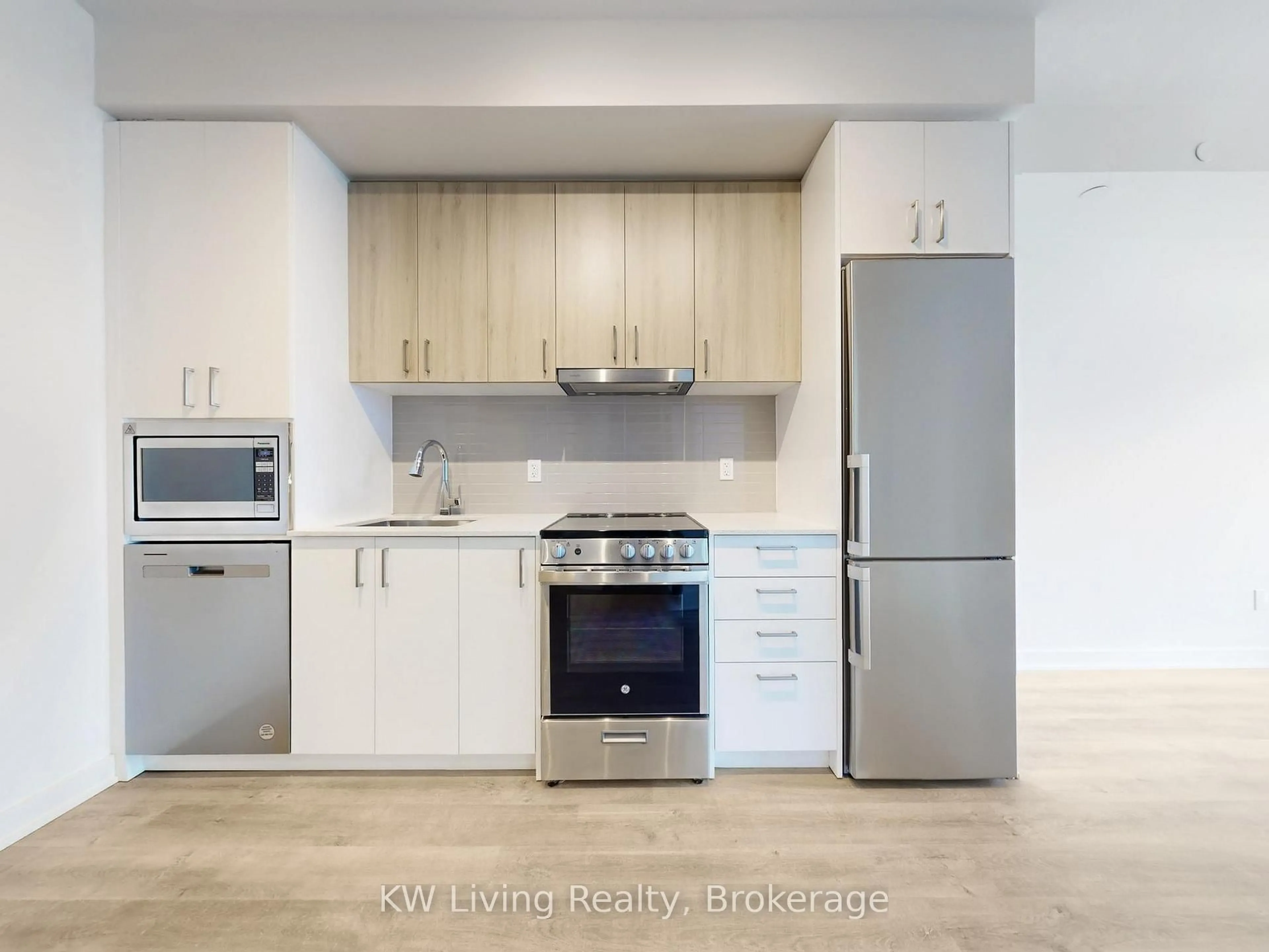 Standard kitchen, wood/laminate floor for 50 Upper Mall Dr #2903, Vaughan Ontario L4J 0L7
