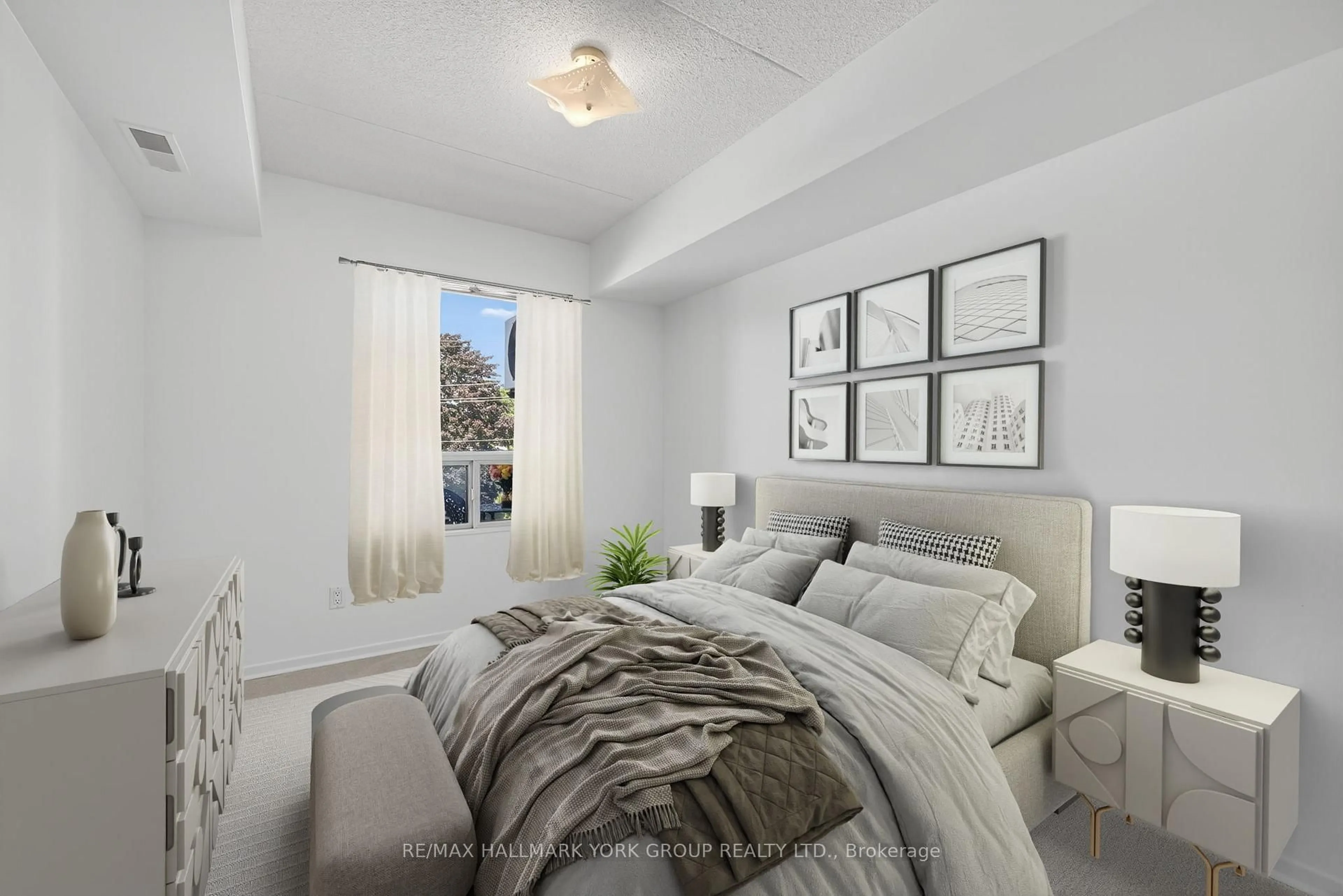 Bedroom with bed, unknown for 160 Wellington St #210, Aurora Ontario L4G 1J3