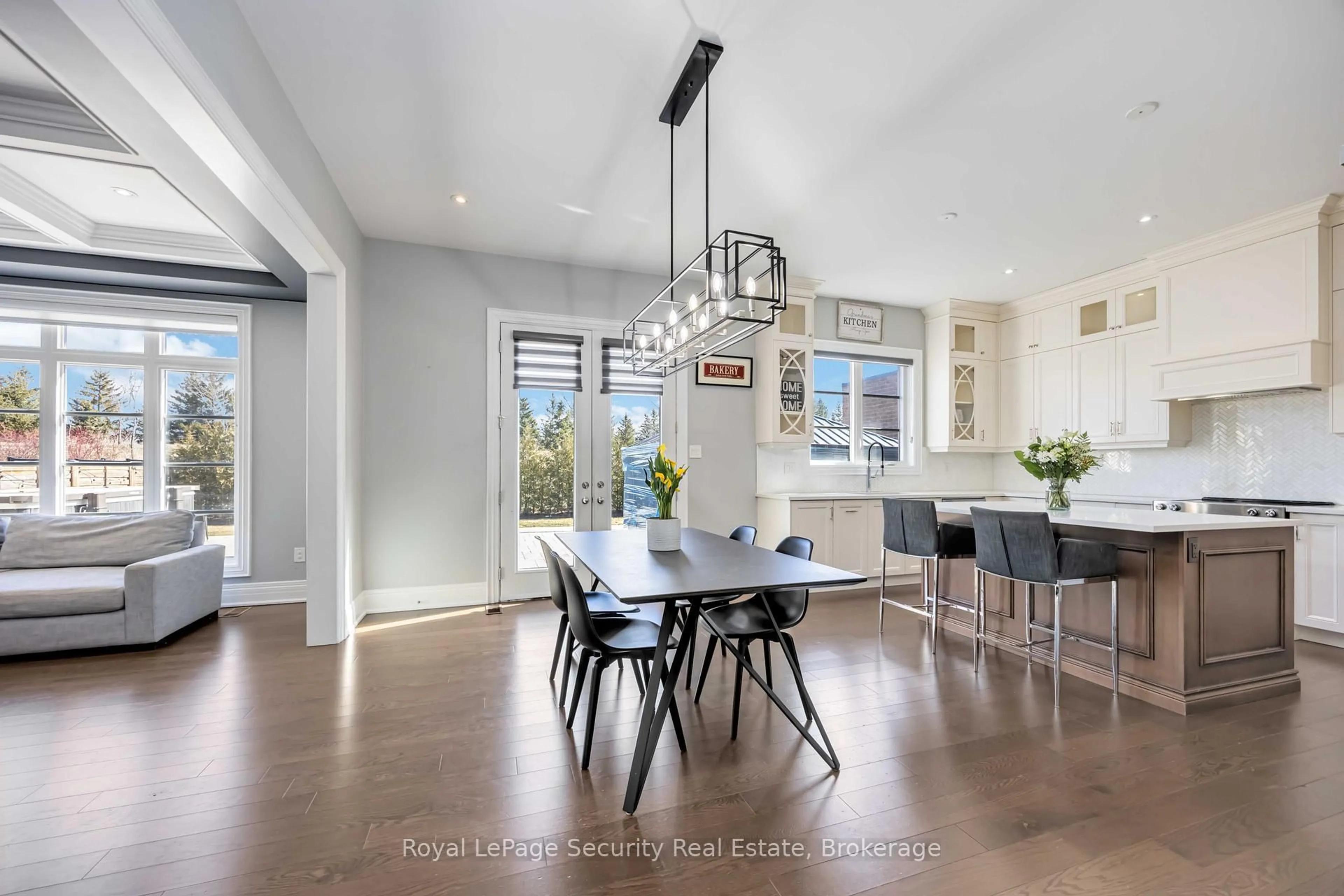 Dining room, unknown for 39 Endless Circ, Vaughan Ontario L4H 4N6