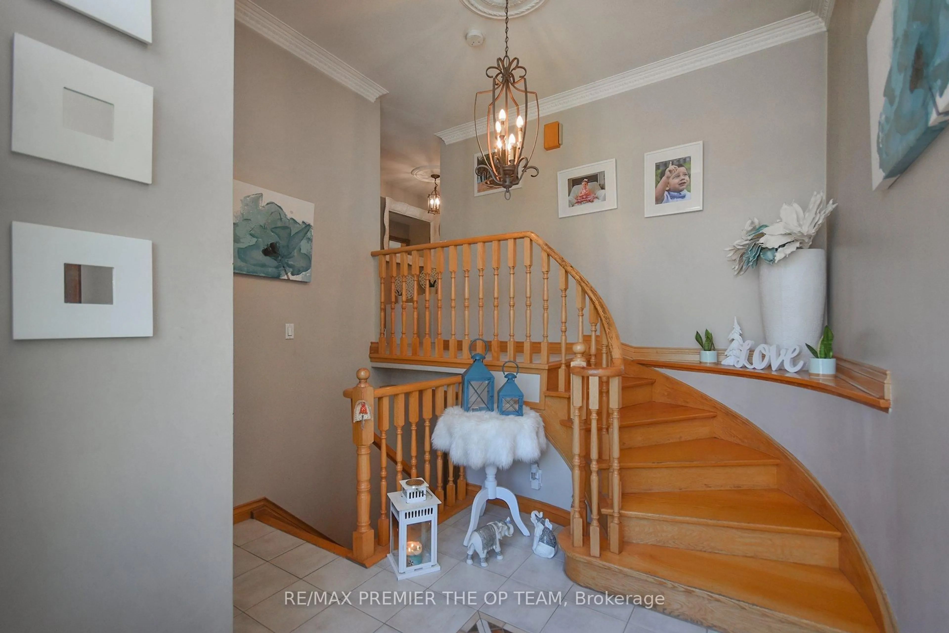 Unknown for 123 Willis Rd, Vaughan Ontario L4L 2S4