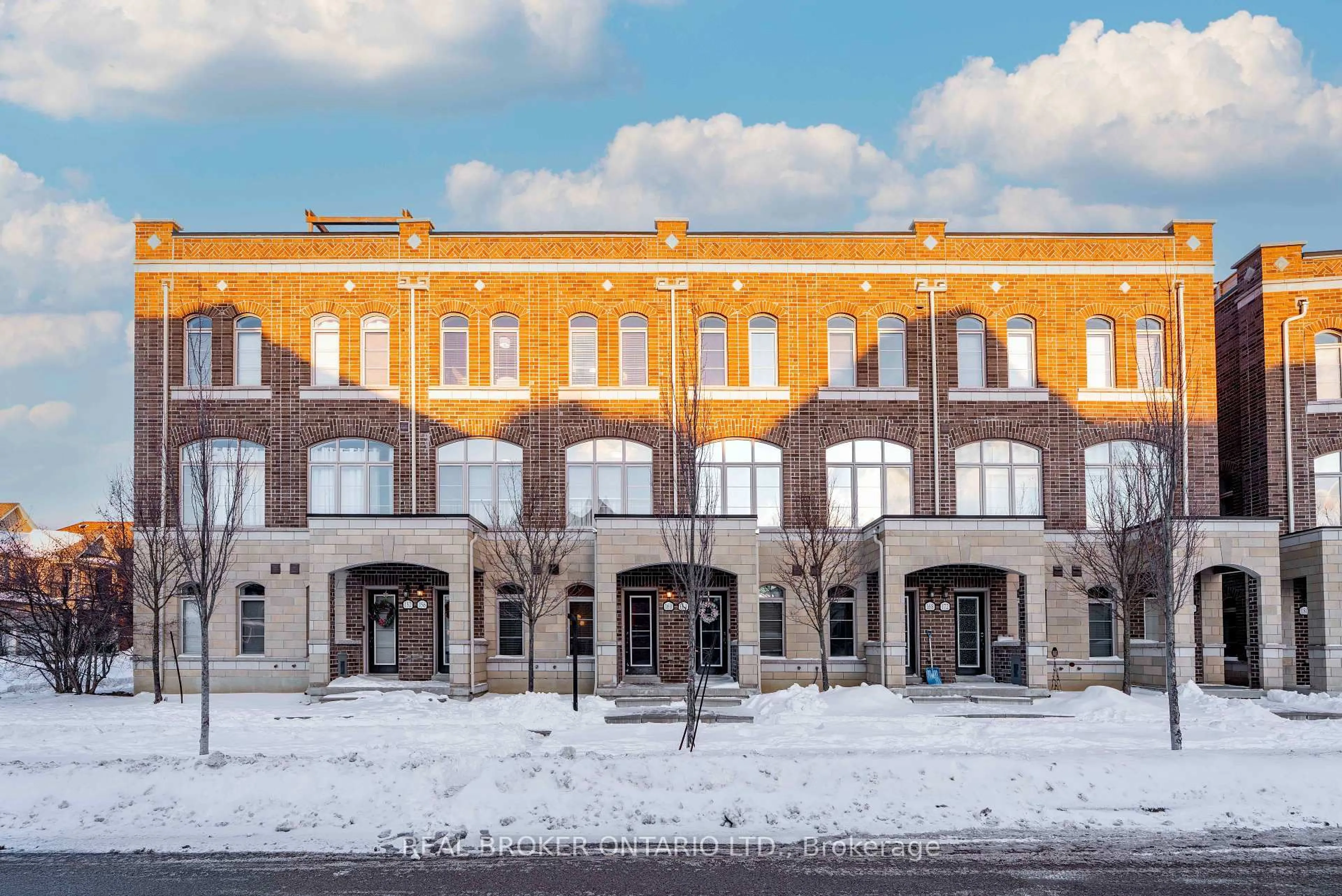 Unknown for 160 Glad Park Ave #23, Whitchurch-Stouffville Ontario L4A 0B2