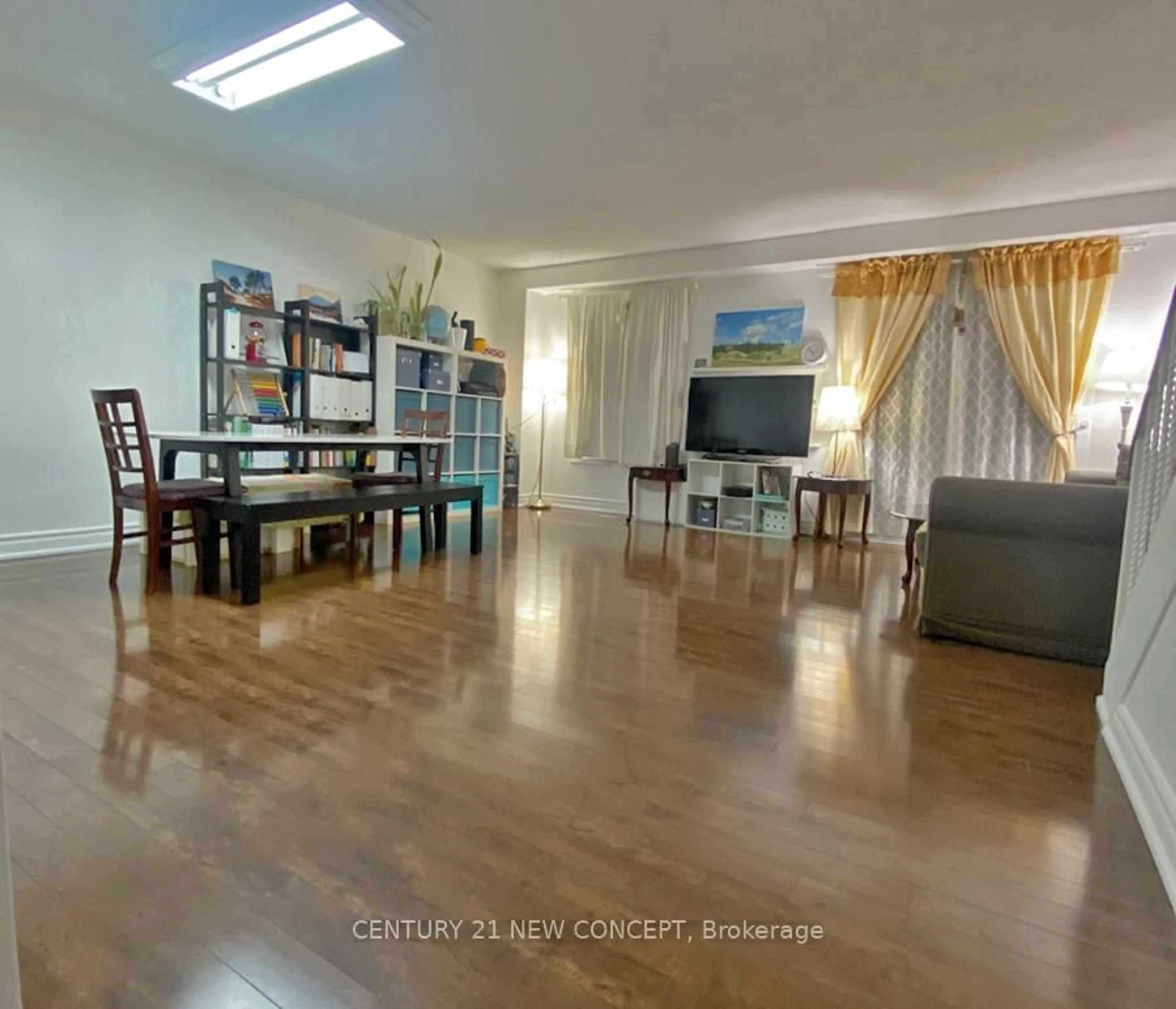 Unknown for 119 Henderson Ave #3, Markham Ontario L3T 2L3