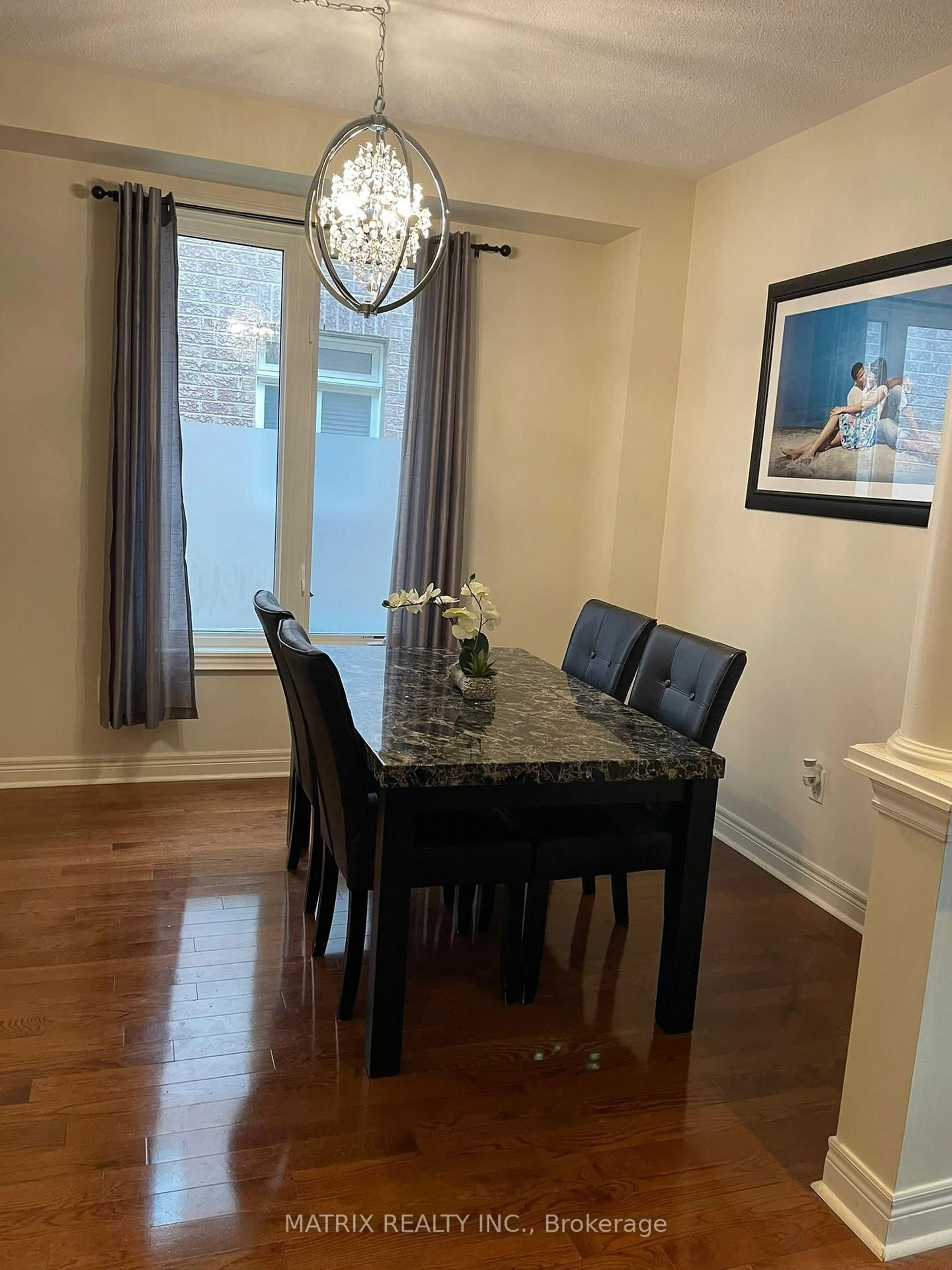 Dining room, wood/laminate floor for 69 Ken Laushway Ave, Whitchurch-Stouffville Ontario L4A 0J3