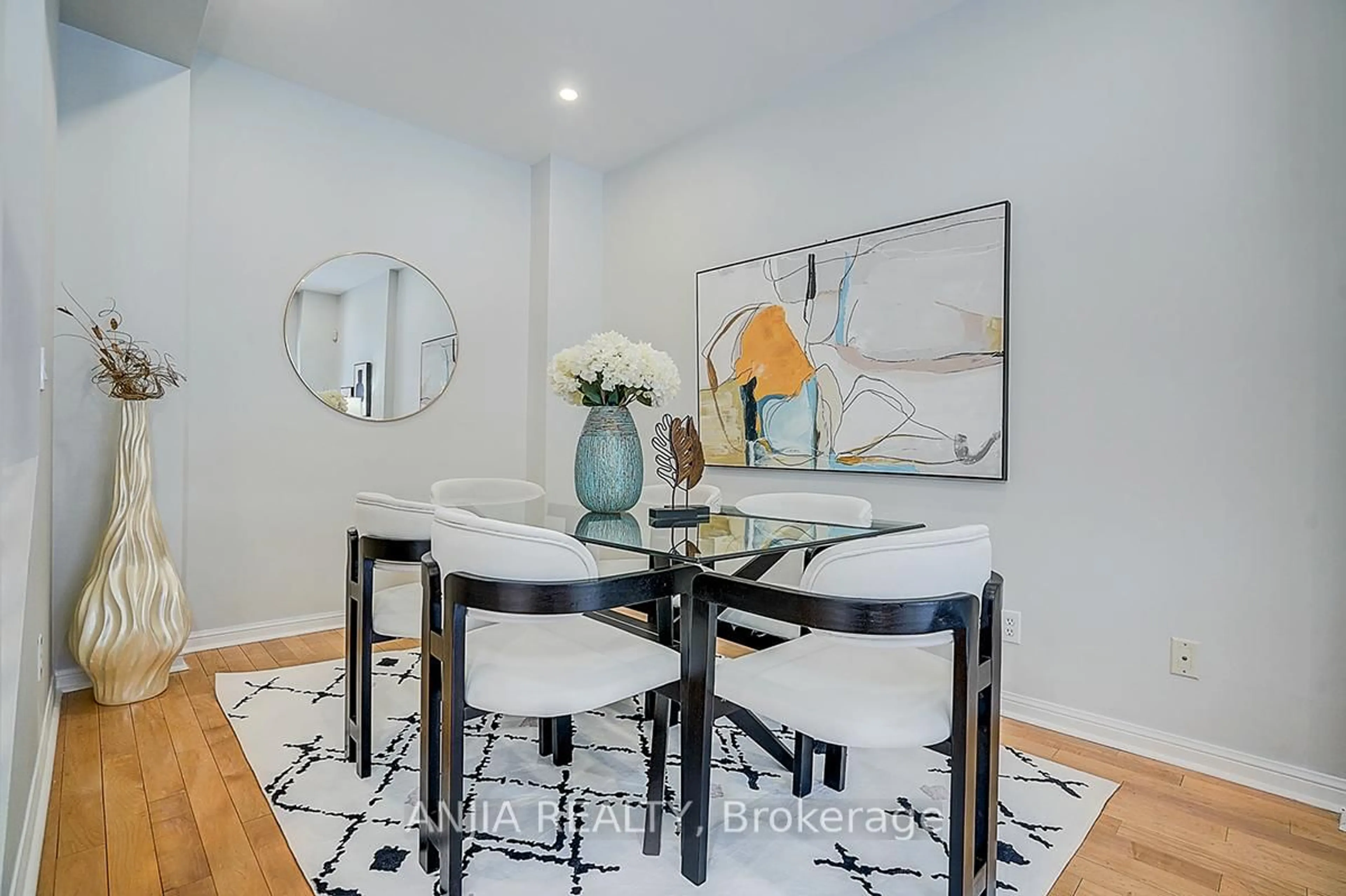 Dining room, unknown for 16 St Moritz Way #5, Markham Ontario L3R 4G2