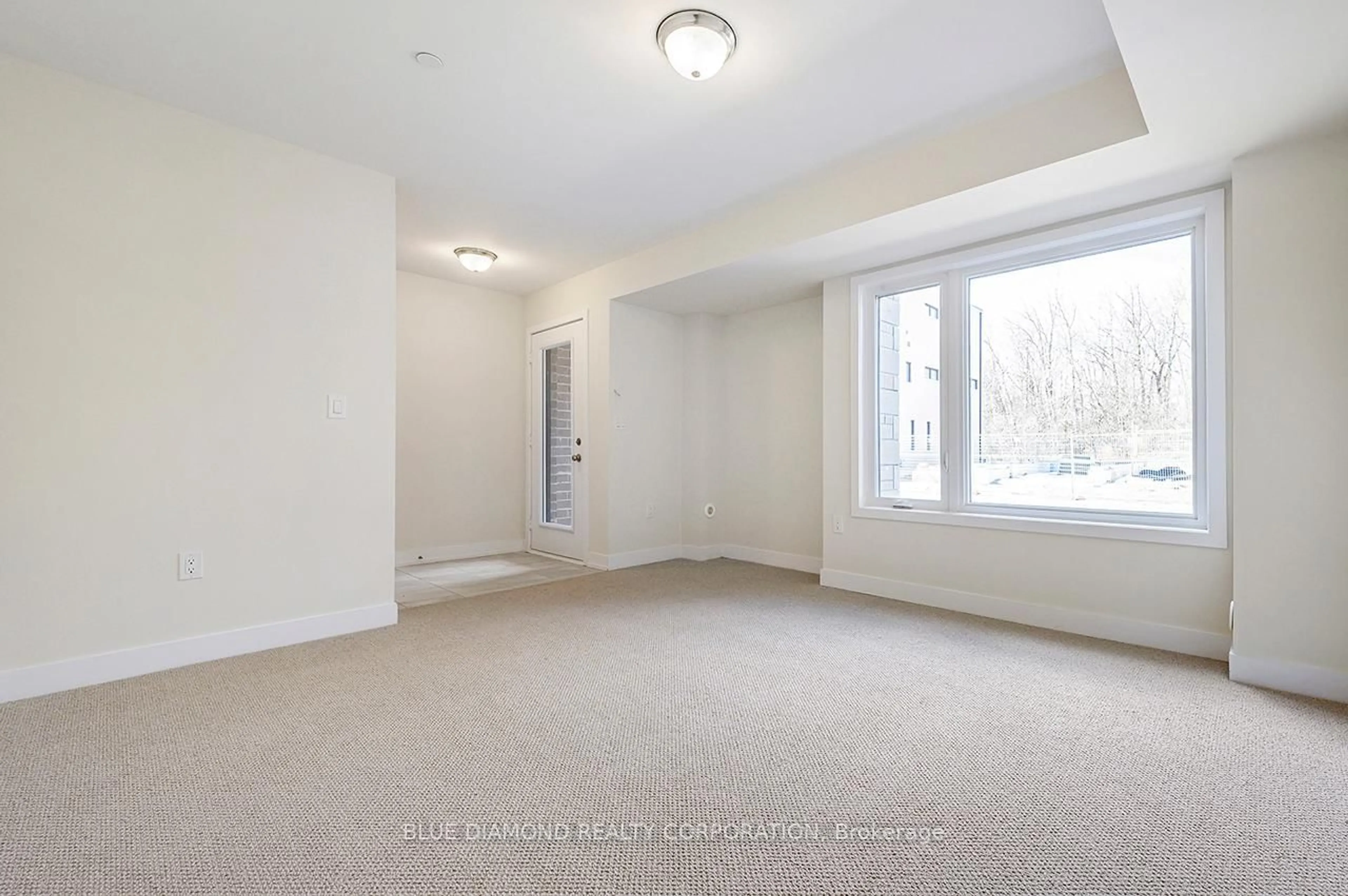 A pic of a room for 141 Credit Lane, Richmond Hill Ontario L4E 1G9