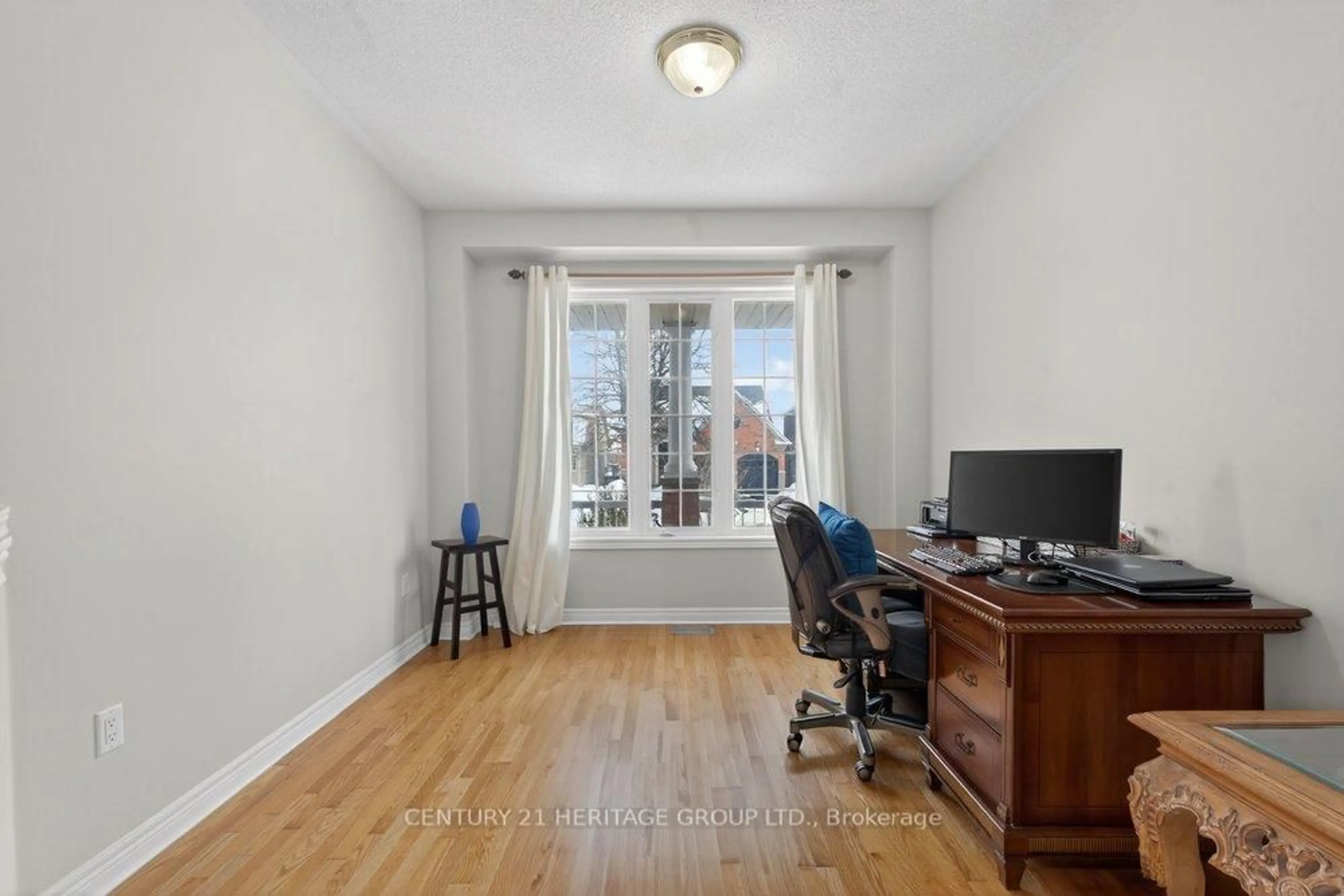 A pic of a room for 30 O'Hara Cres, Richmond Hill Ontario L4E 4L3