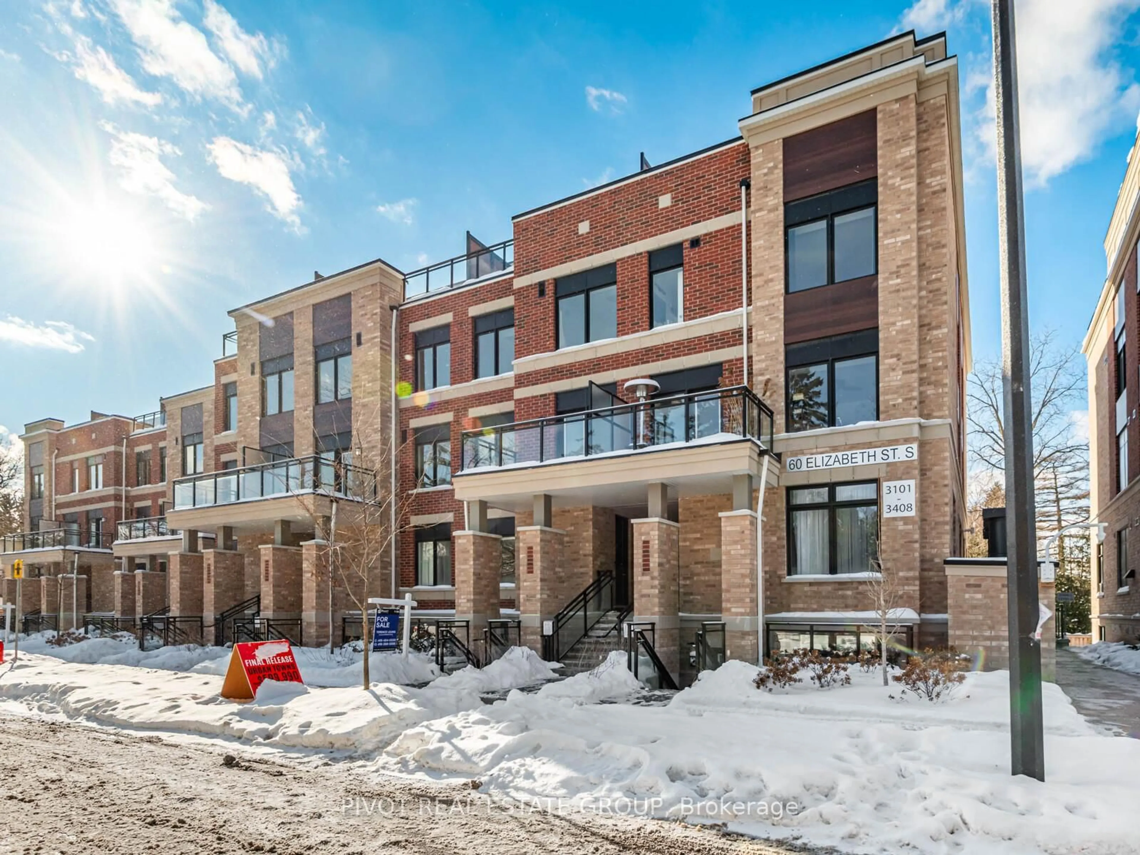Home with brick exterior material, street for 60 Elizabeth St #3302, Richmond Hill Ontario L4C 5W2