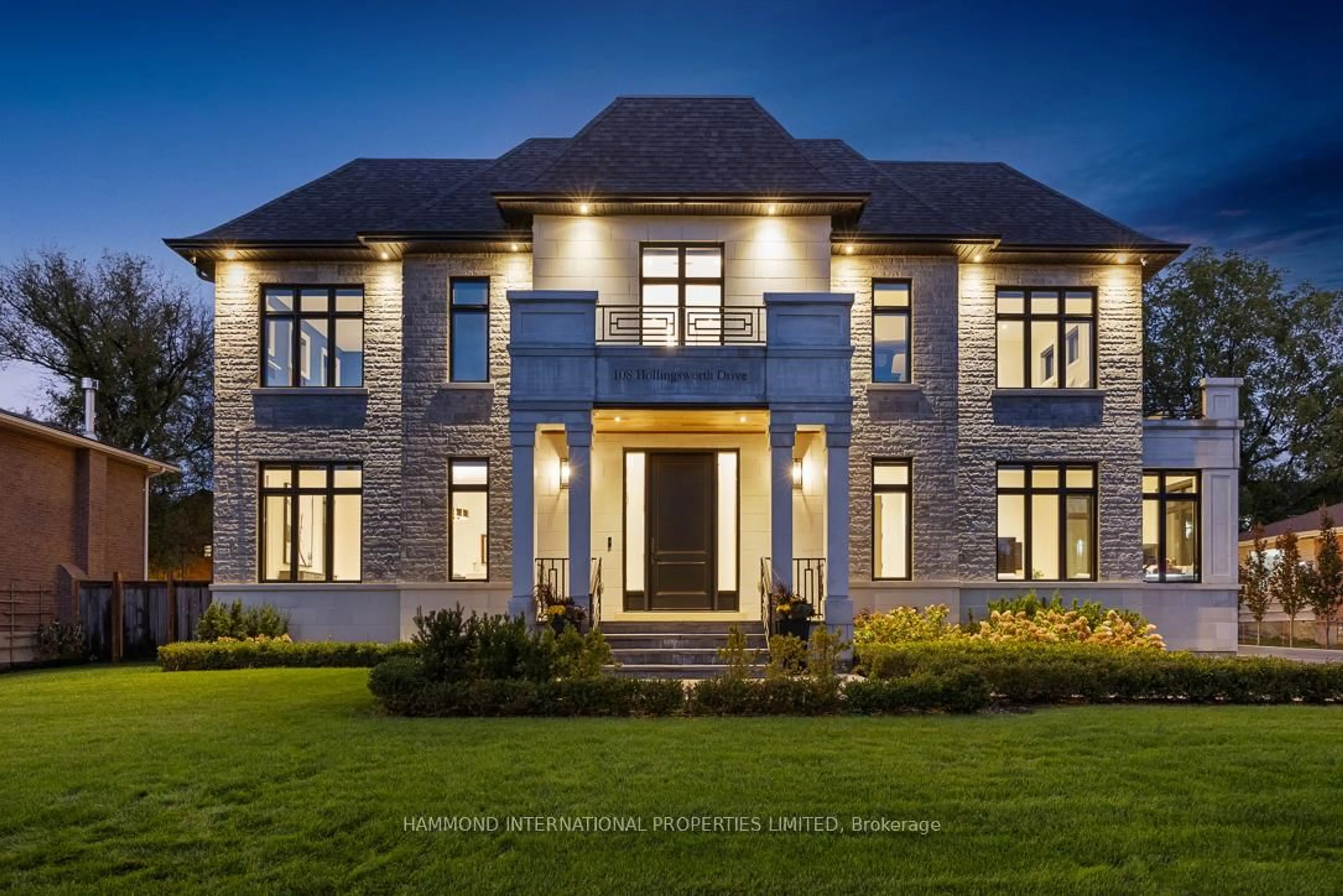 Home with brick exterior material, building for 108 Hollingsworth Dr, King Ontario L7B 1G4