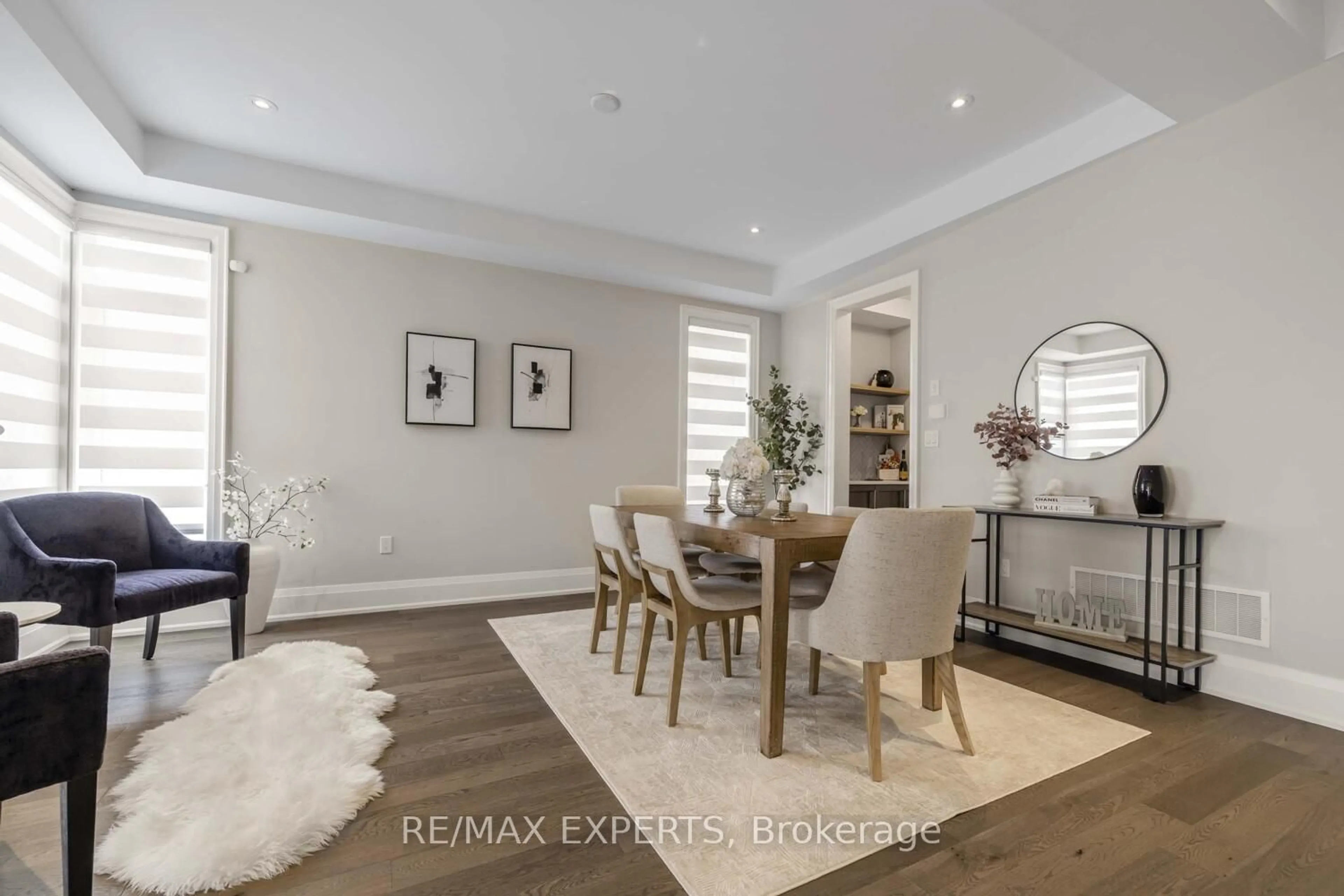 Unknown for 75 Bethpage Cres, Newmarket Ontario L3X 1B8