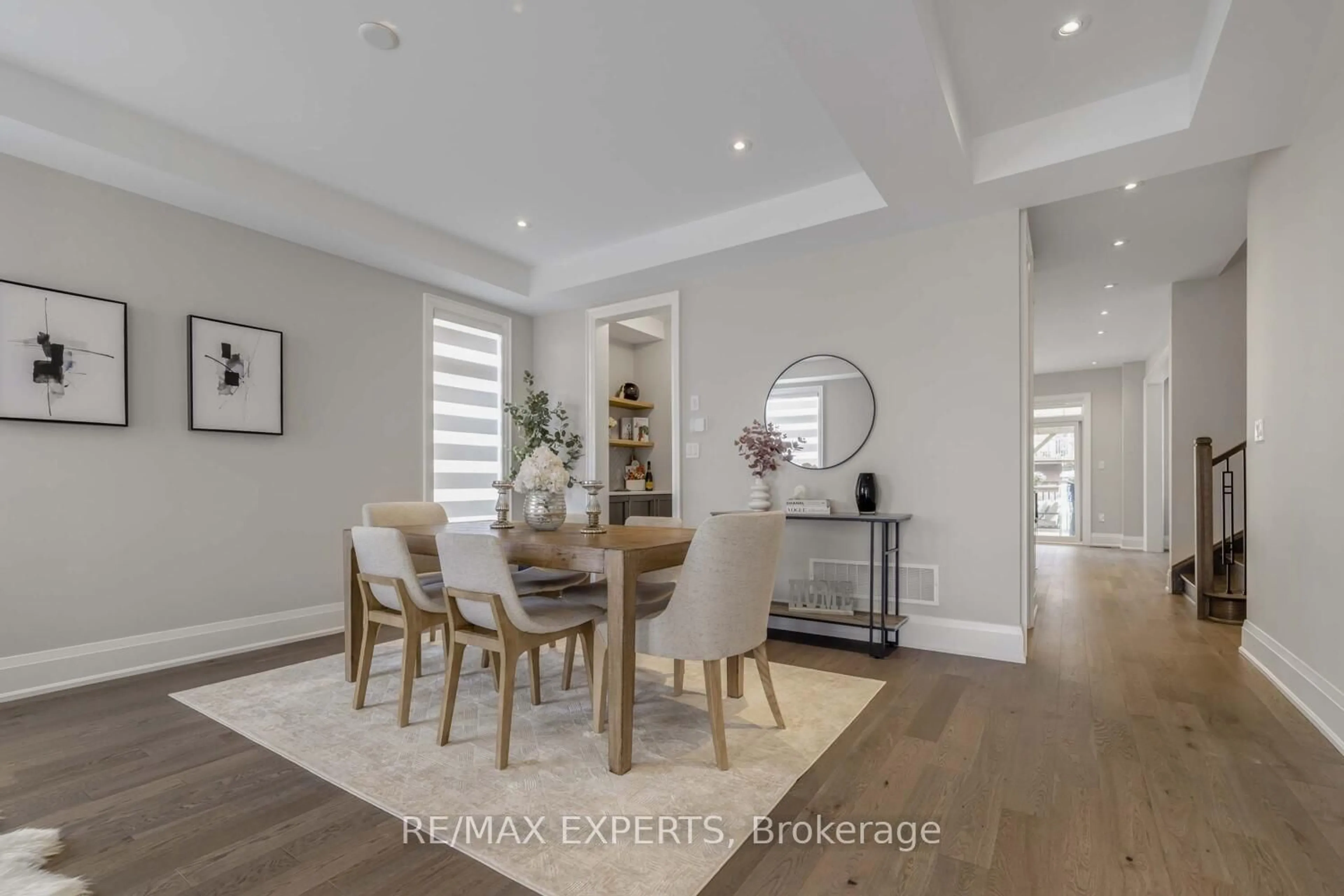 Dining room, unknown for 75 Bethpage Cres, Newmarket Ontario L3X 1B8